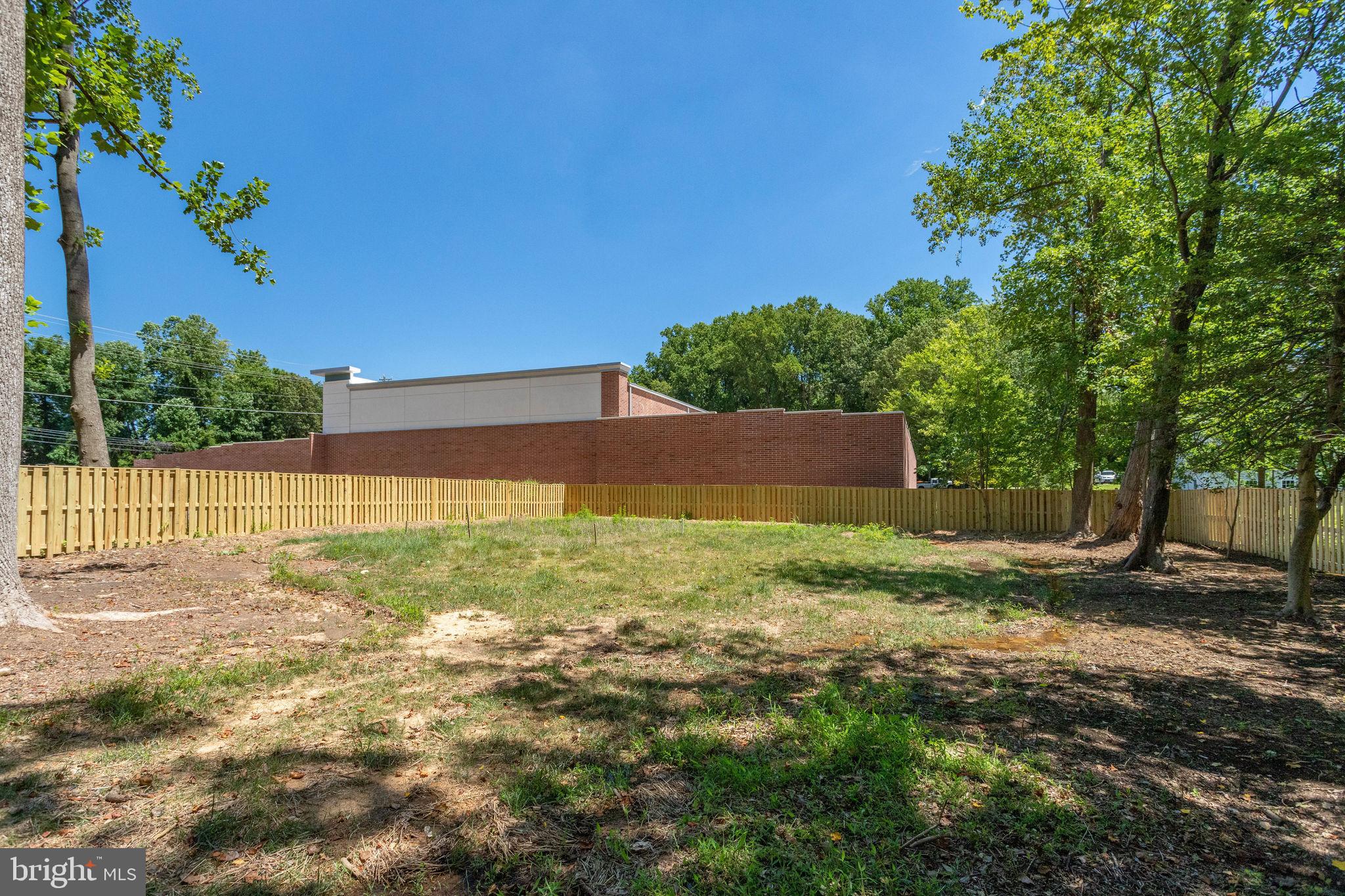 GLEN ALDEN - Residential