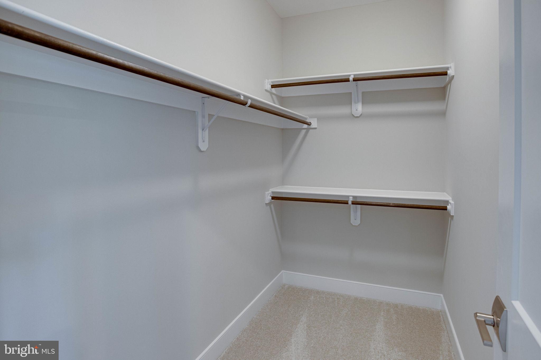 GLEN ALDEN - Residential