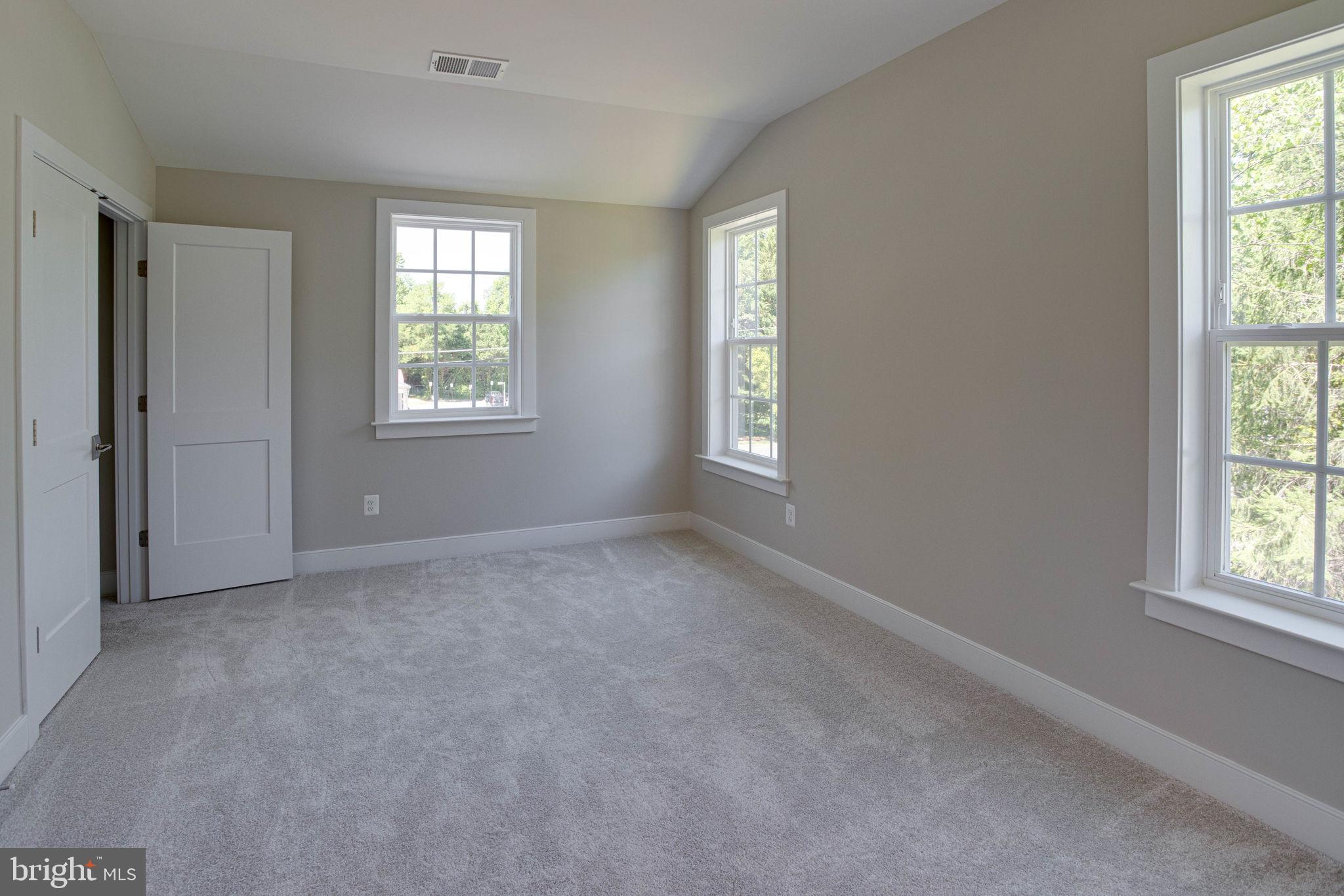 GLEN ALDEN - Residential