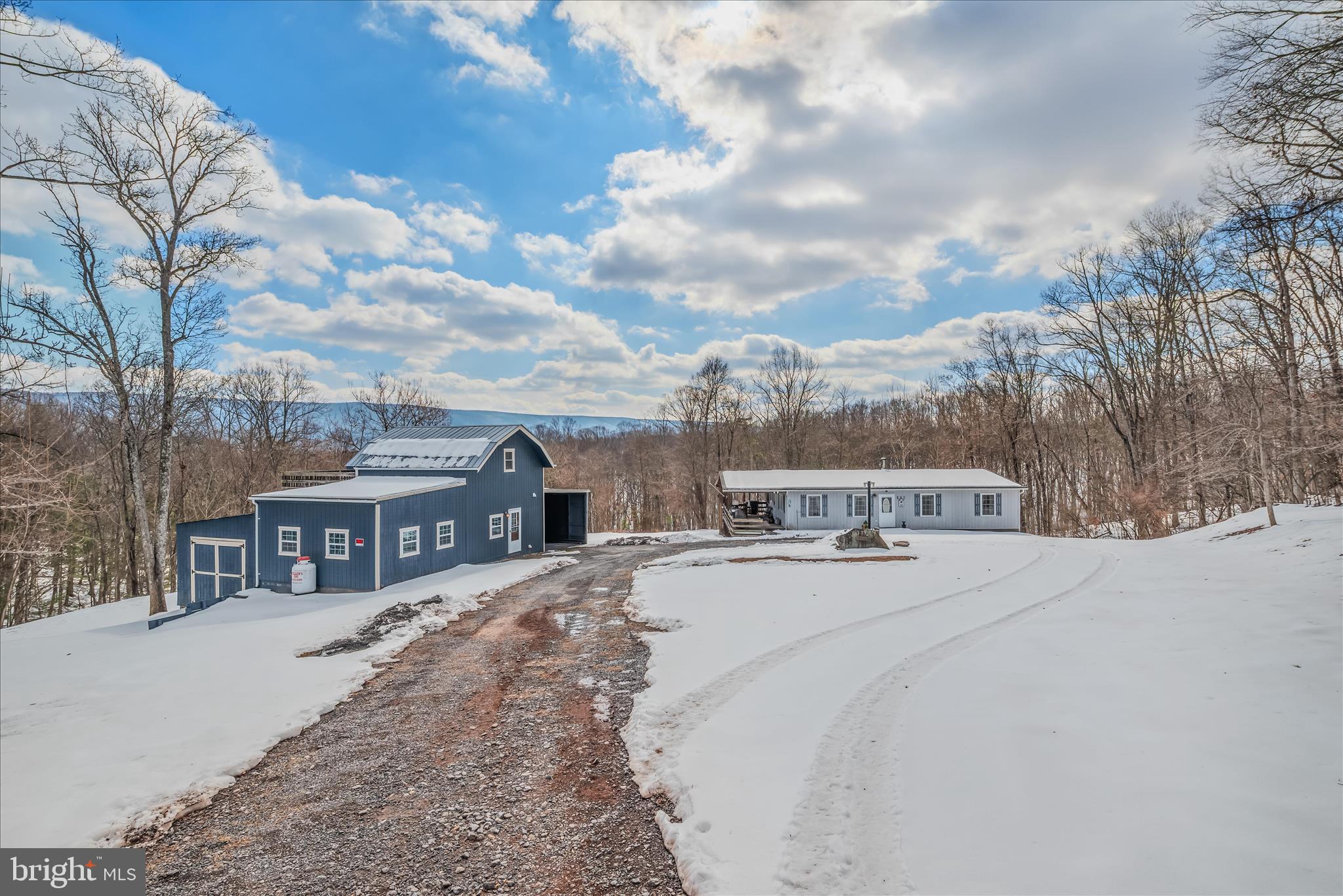 RED BARN - Residential