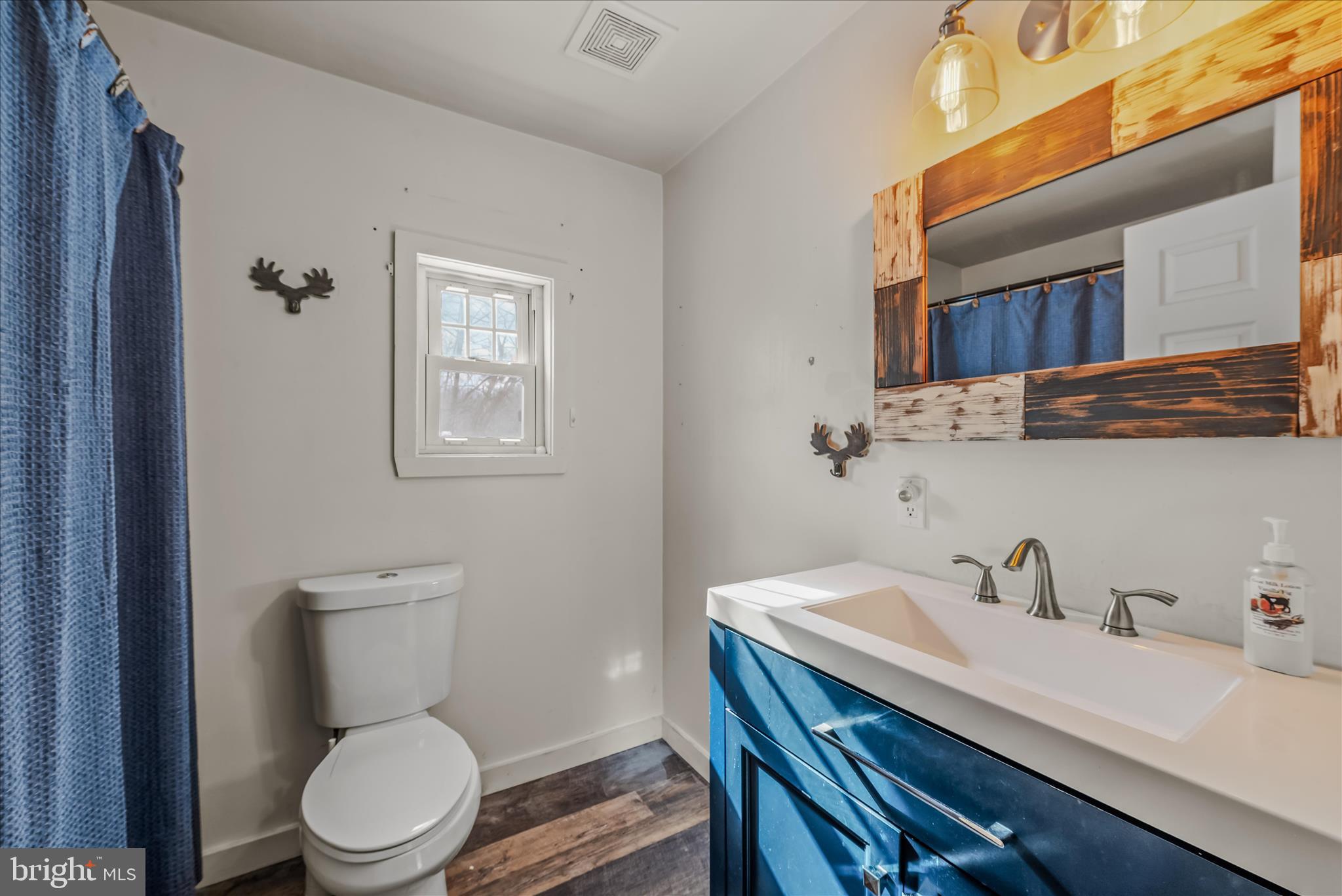 RED BARN - Residential