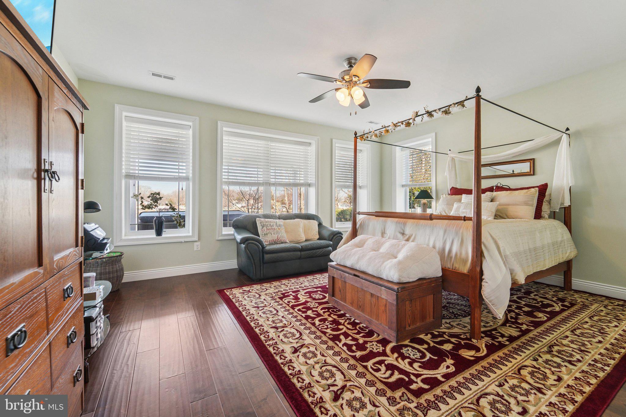 CAPE MAY MANOR - Residential