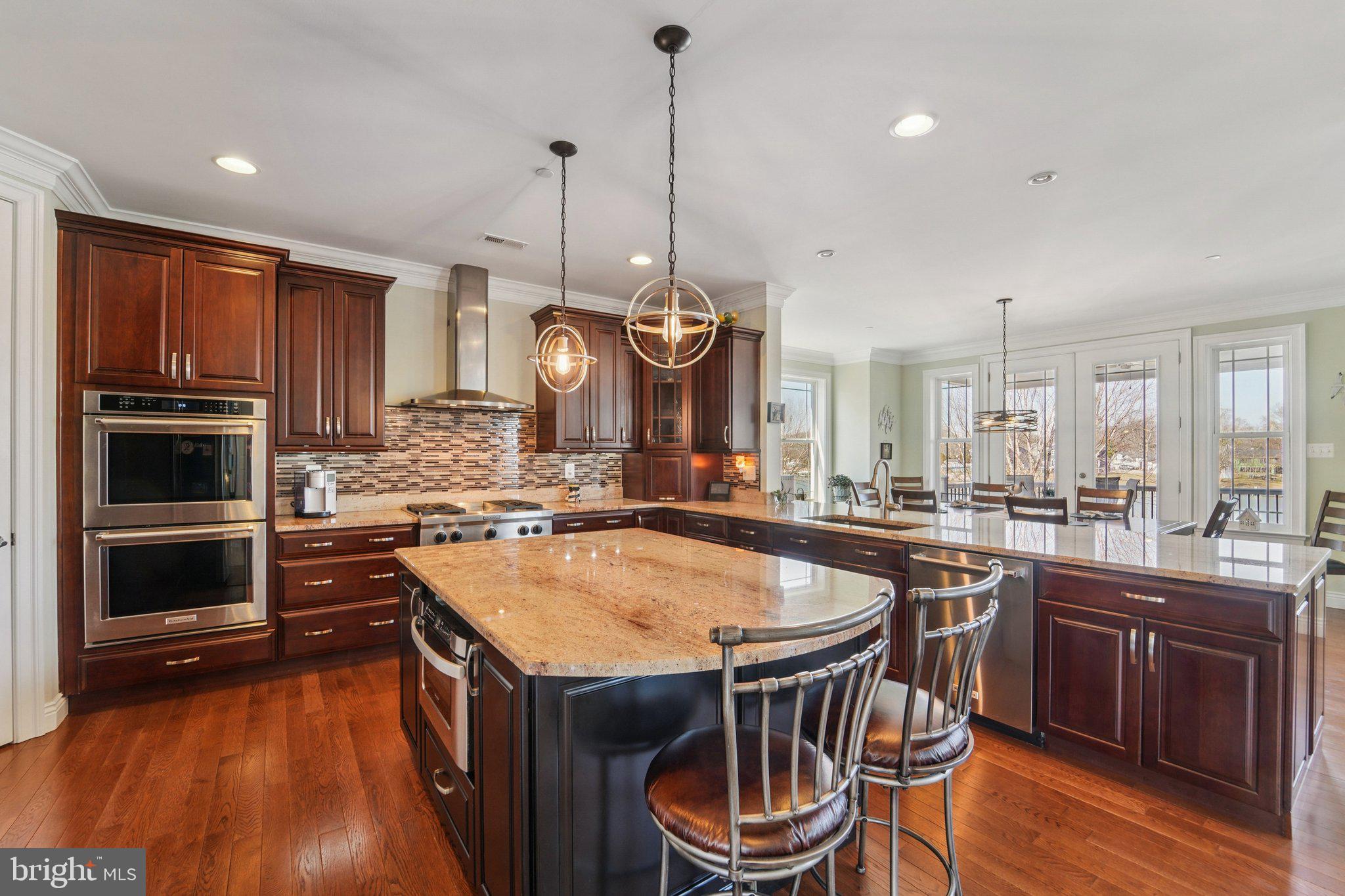 CAPE MAY MANOR - Residential