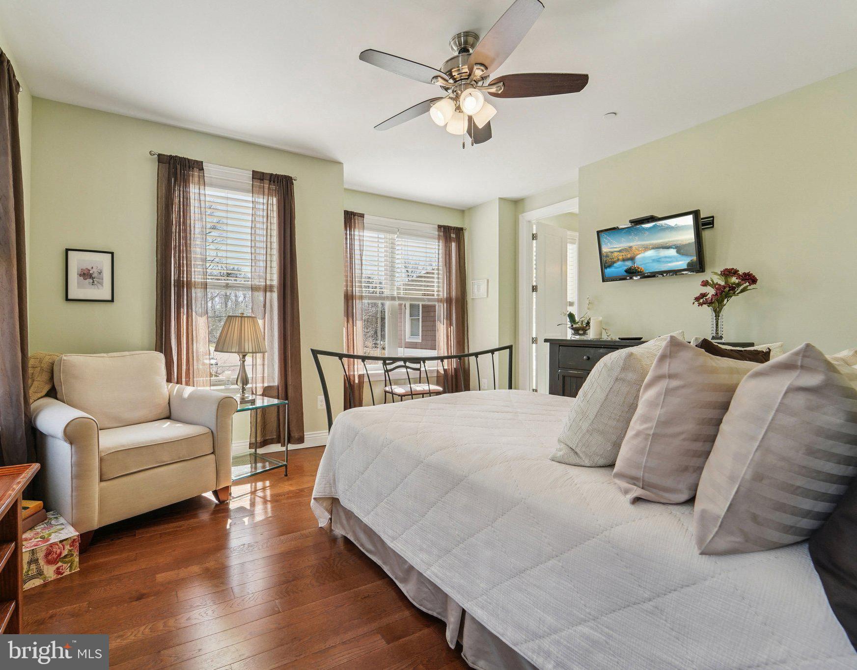 CAPE MAY MANOR - Residential