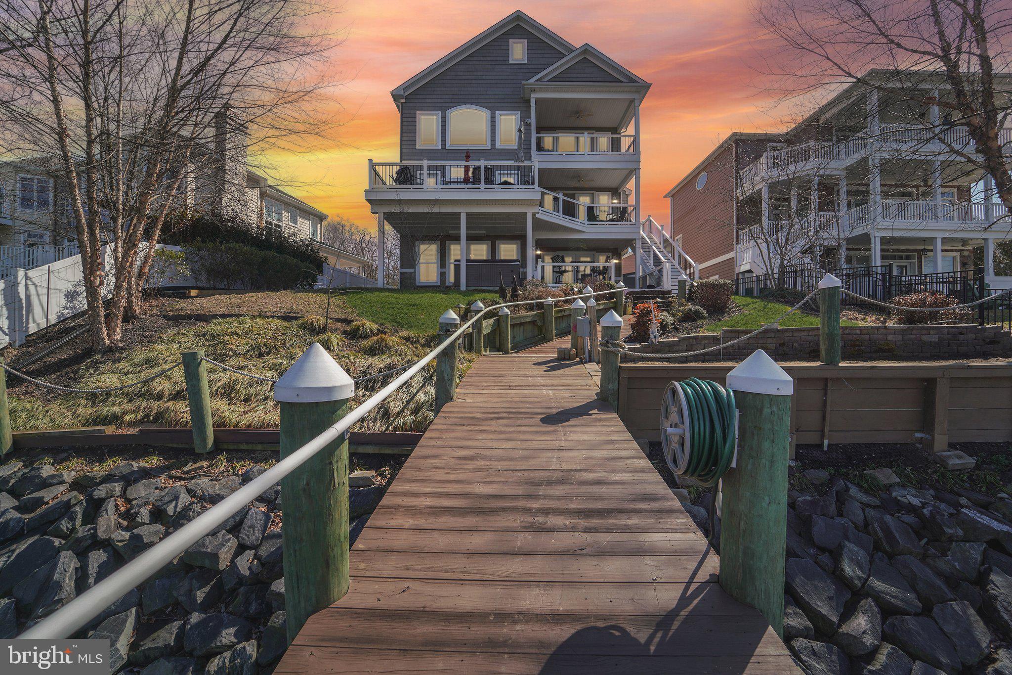 CAPE MAY MANOR - Residential