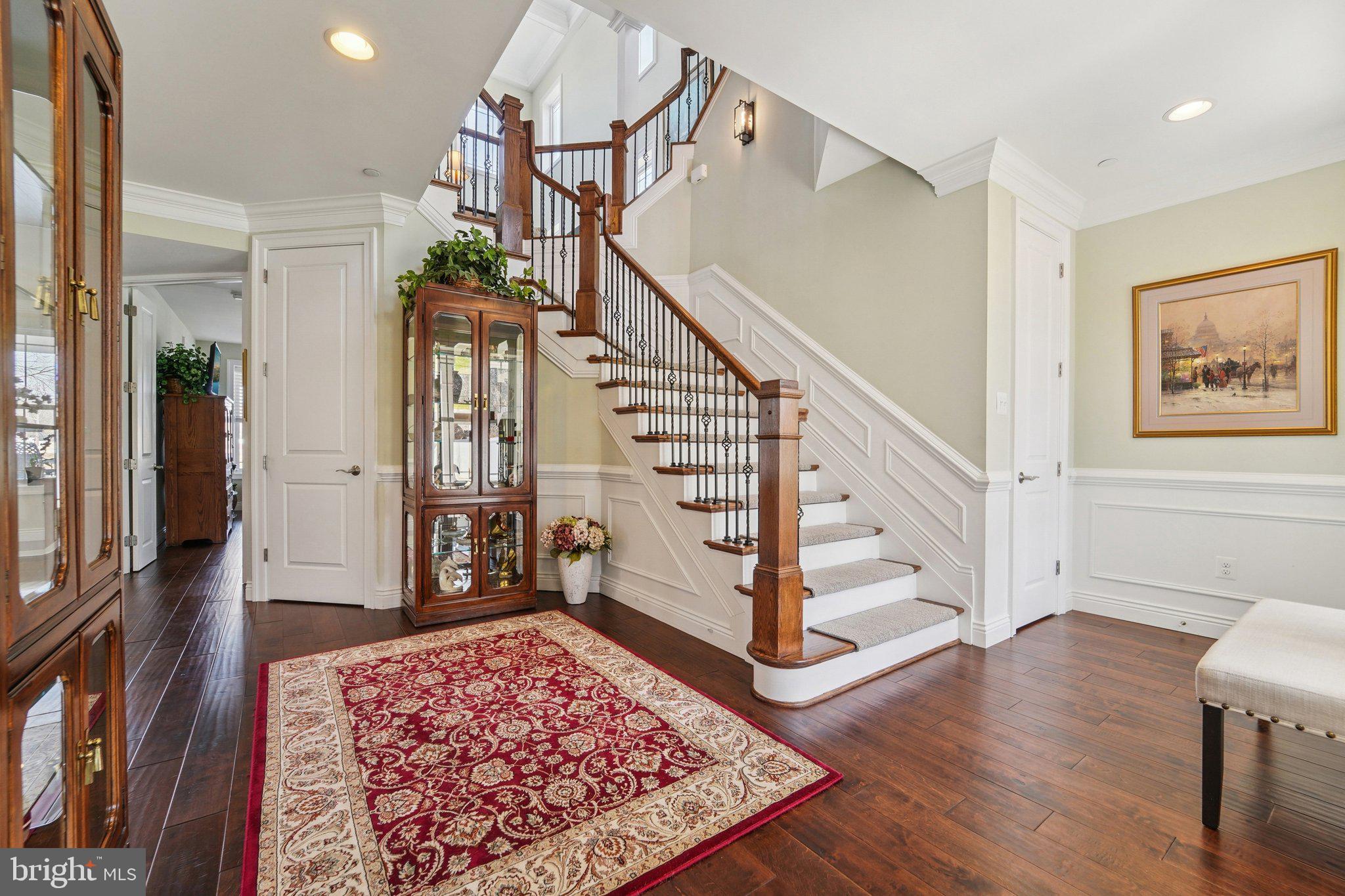 CAPE MAY MANOR - Residential