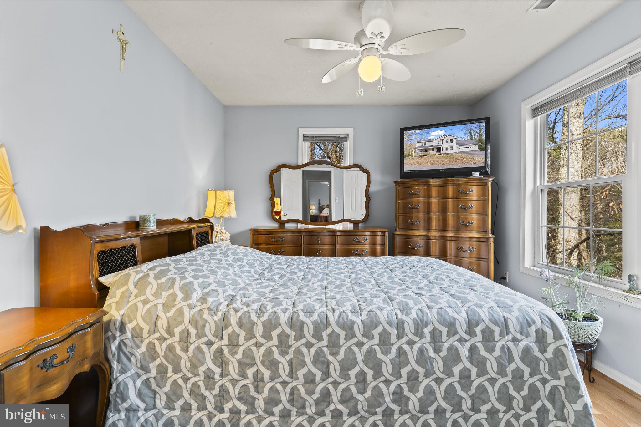 DRUM POINT - Residential