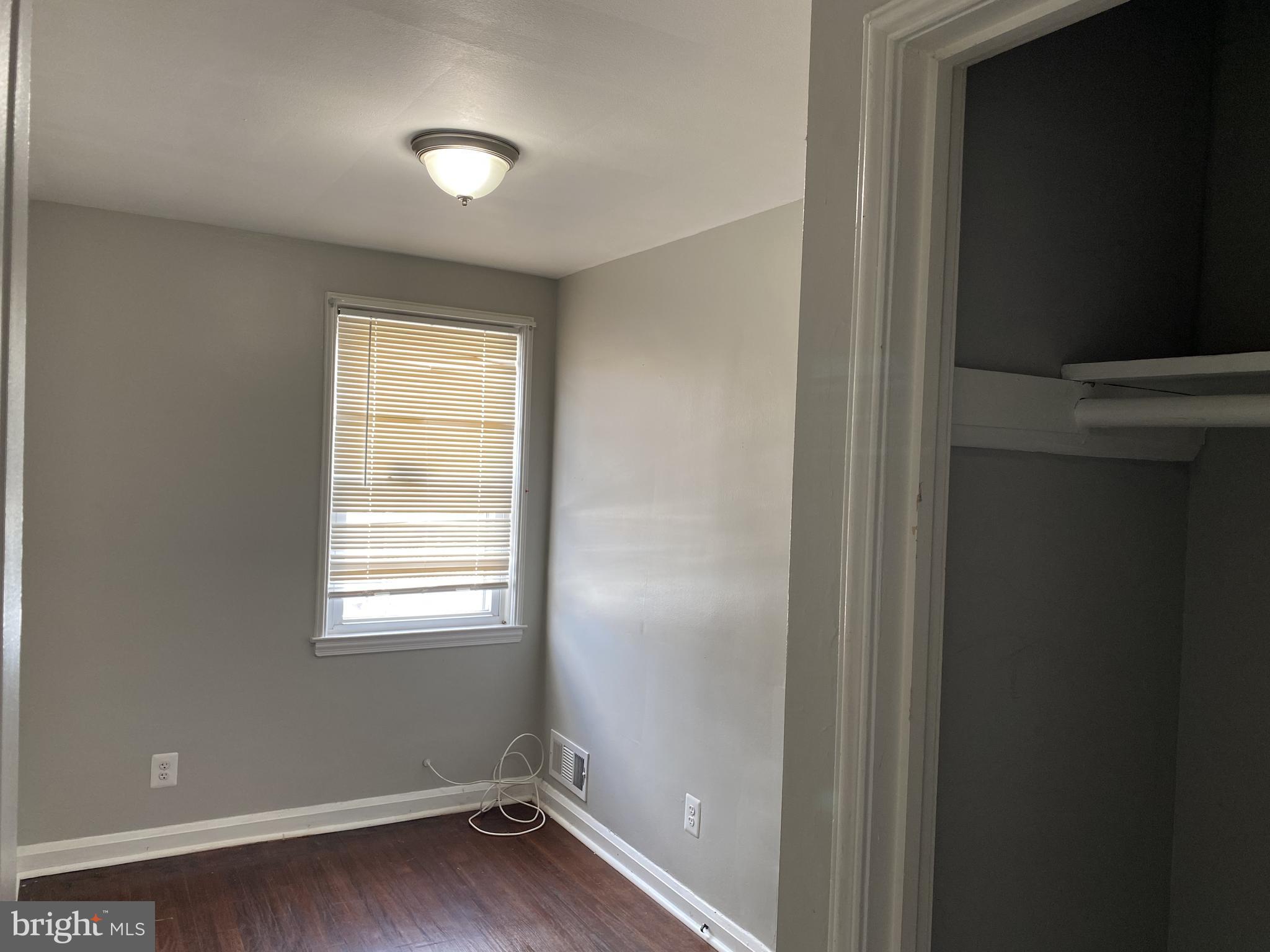 BEVERLY HILLS - Residential Lease