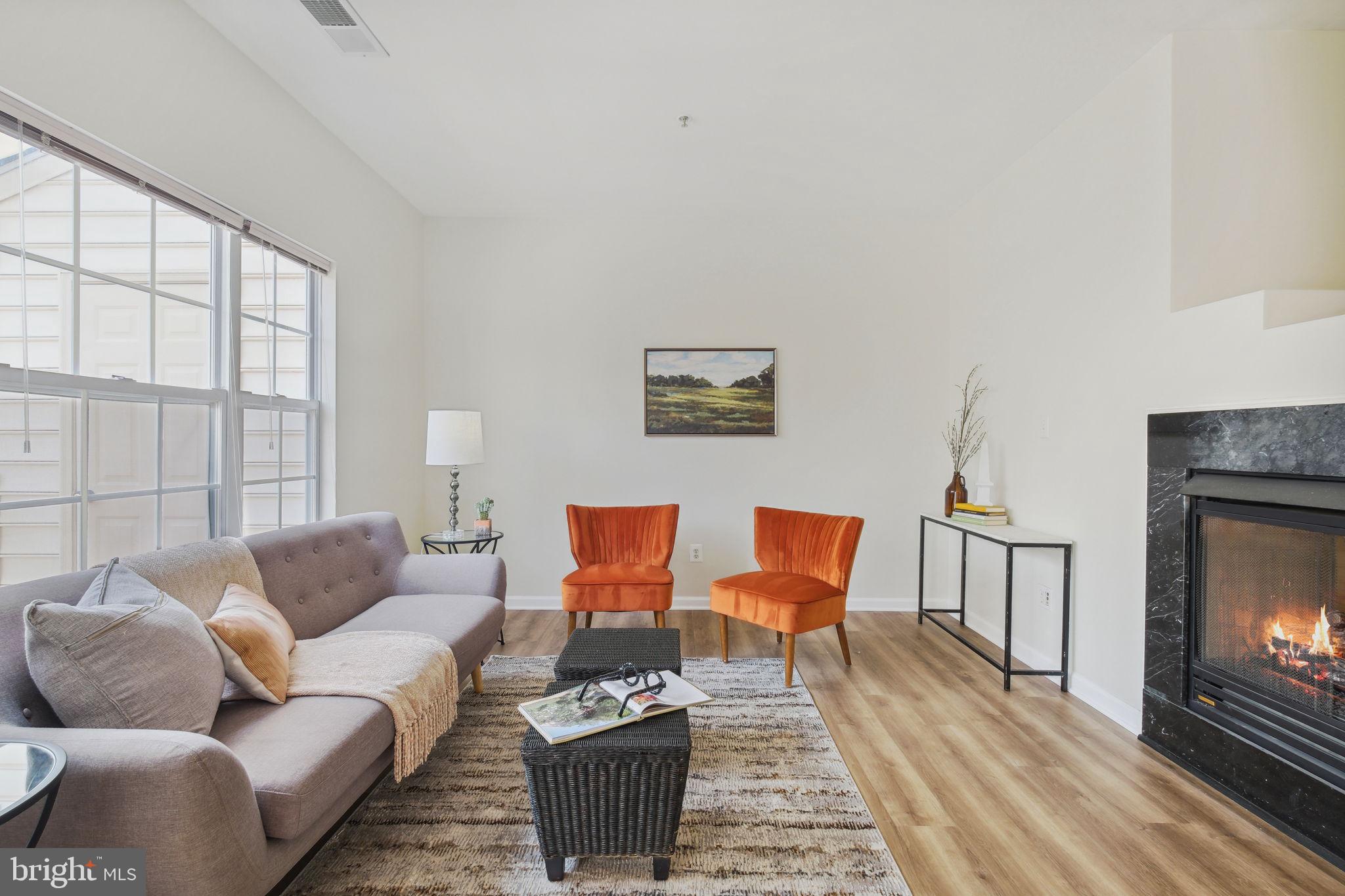 LAKELANDS - Residential