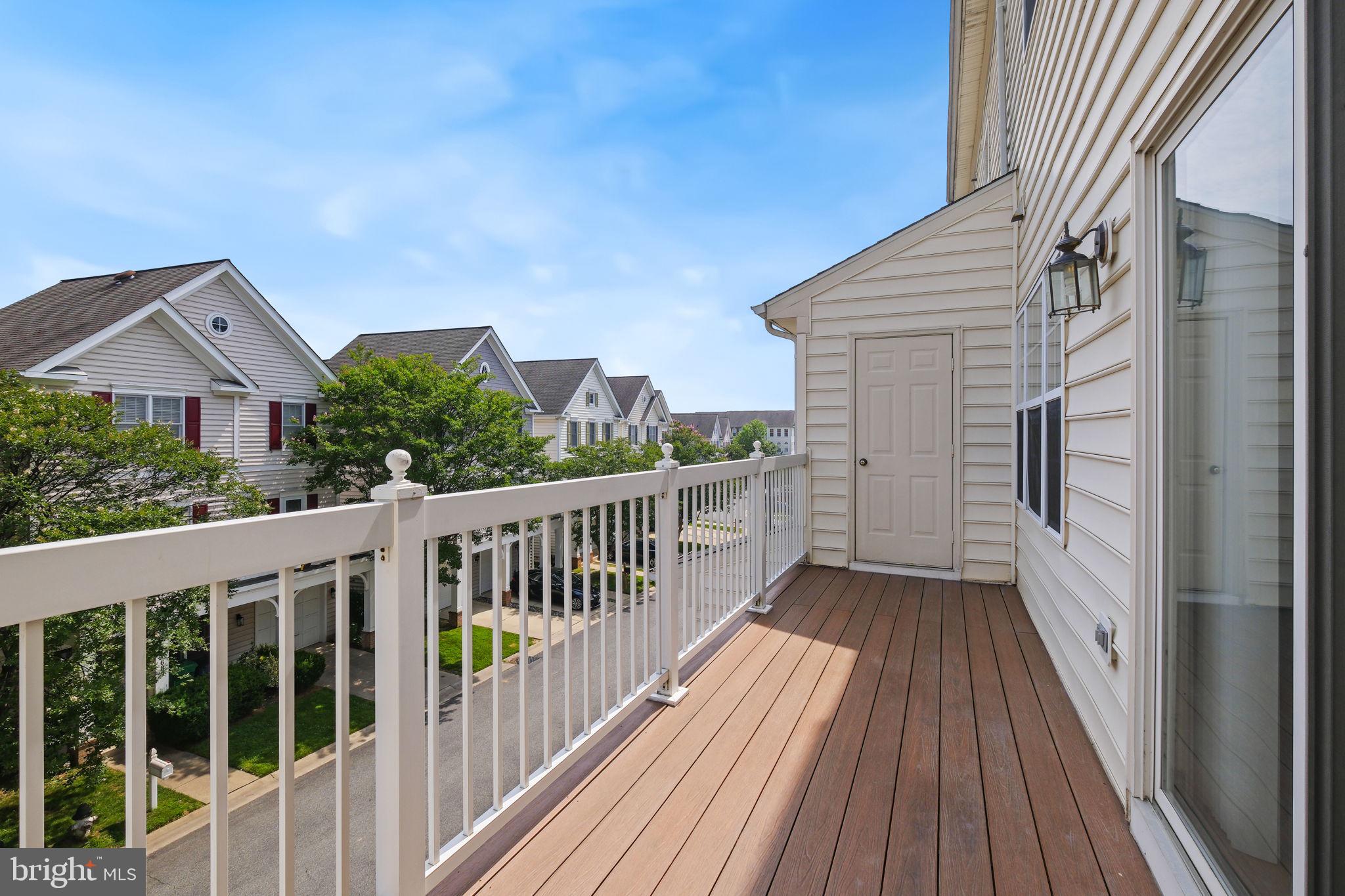 LAKELANDS - Residential