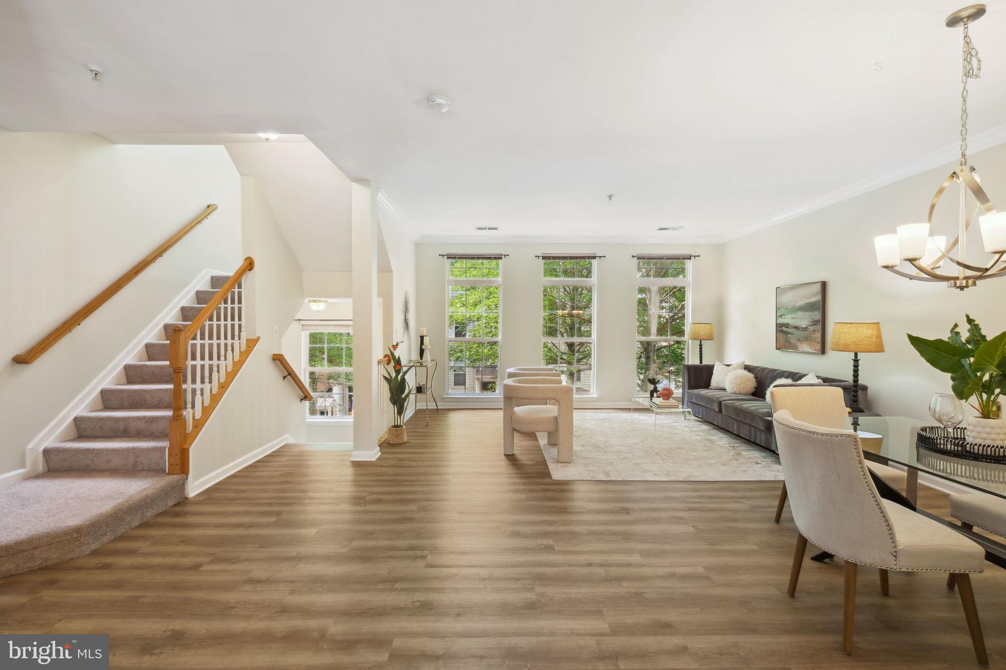 LAKELANDS - Residential