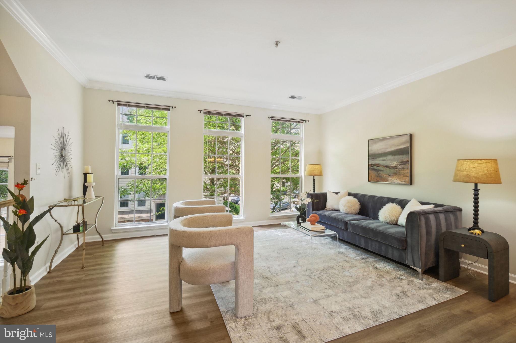 LAKELANDS - Residential