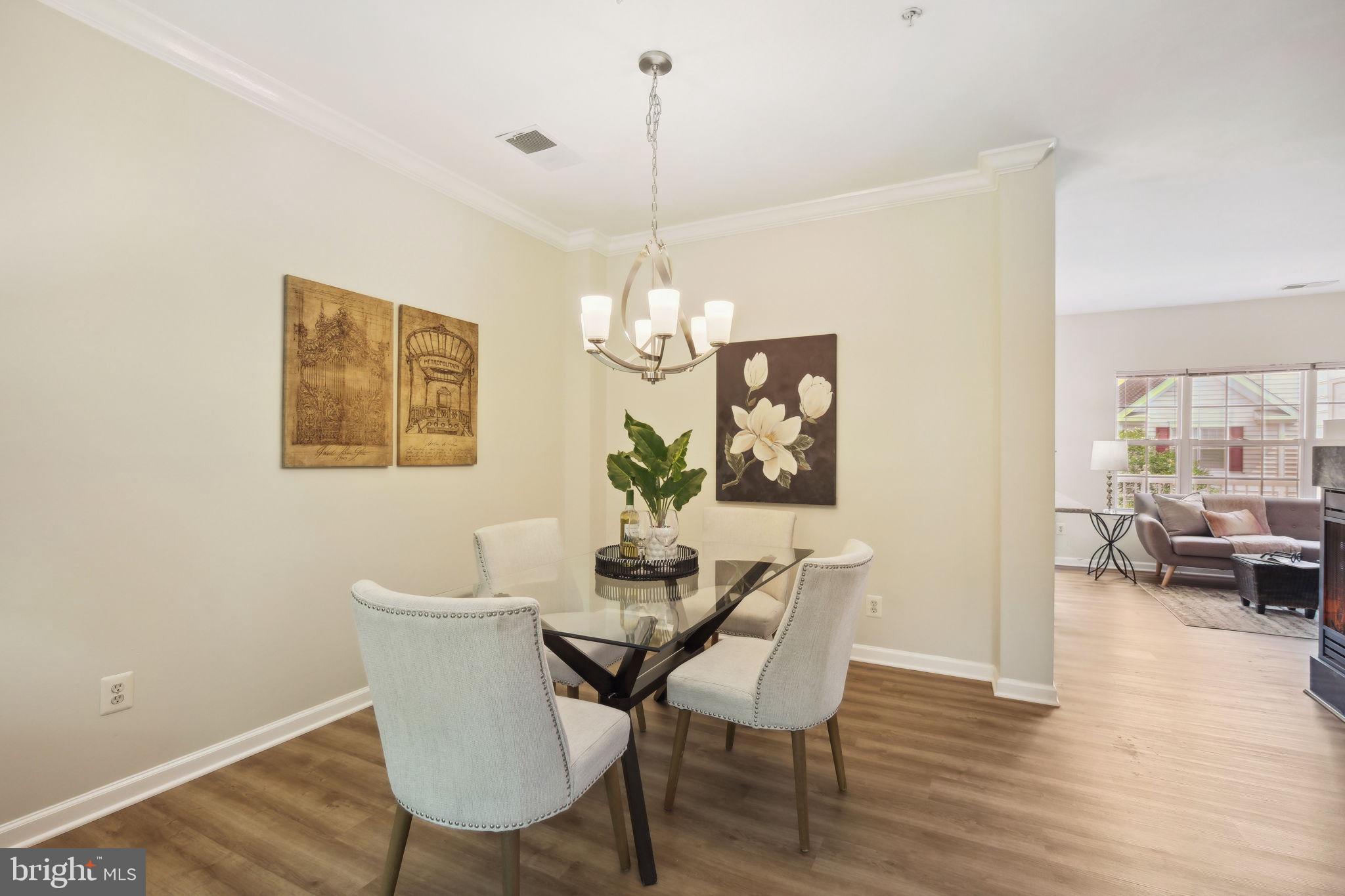 LAKELANDS - Residential