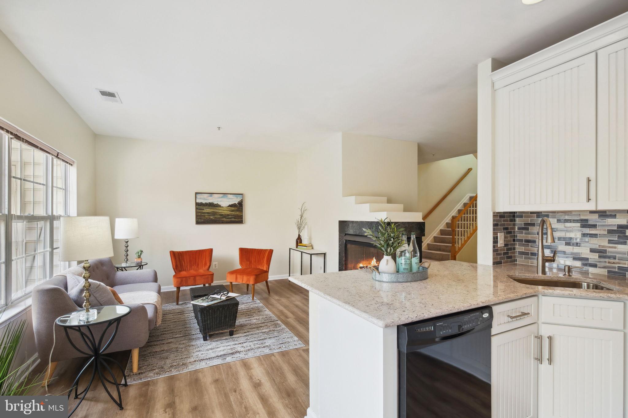 LAKELANDS - Residential