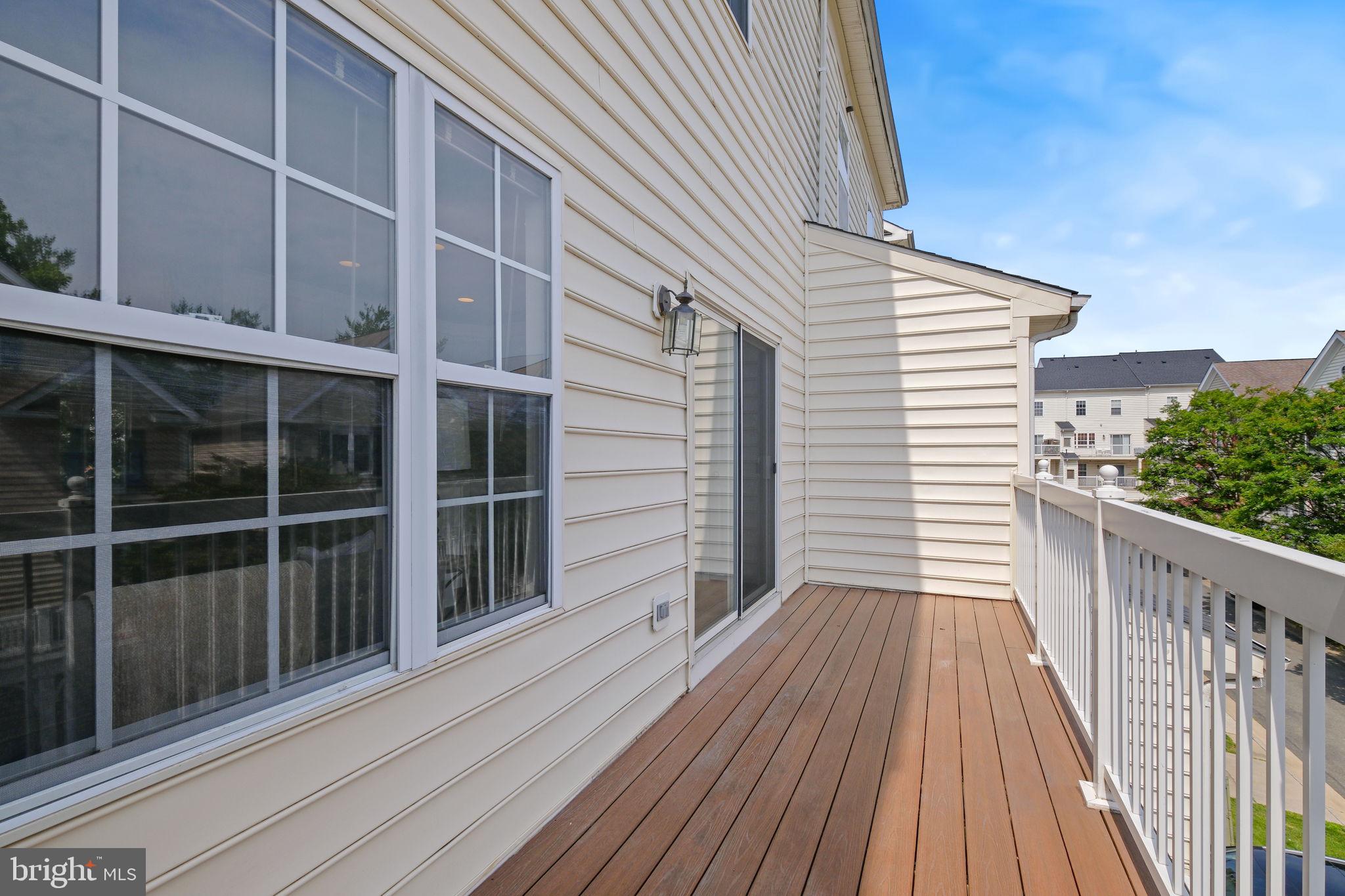 LAKELANDS - Residential