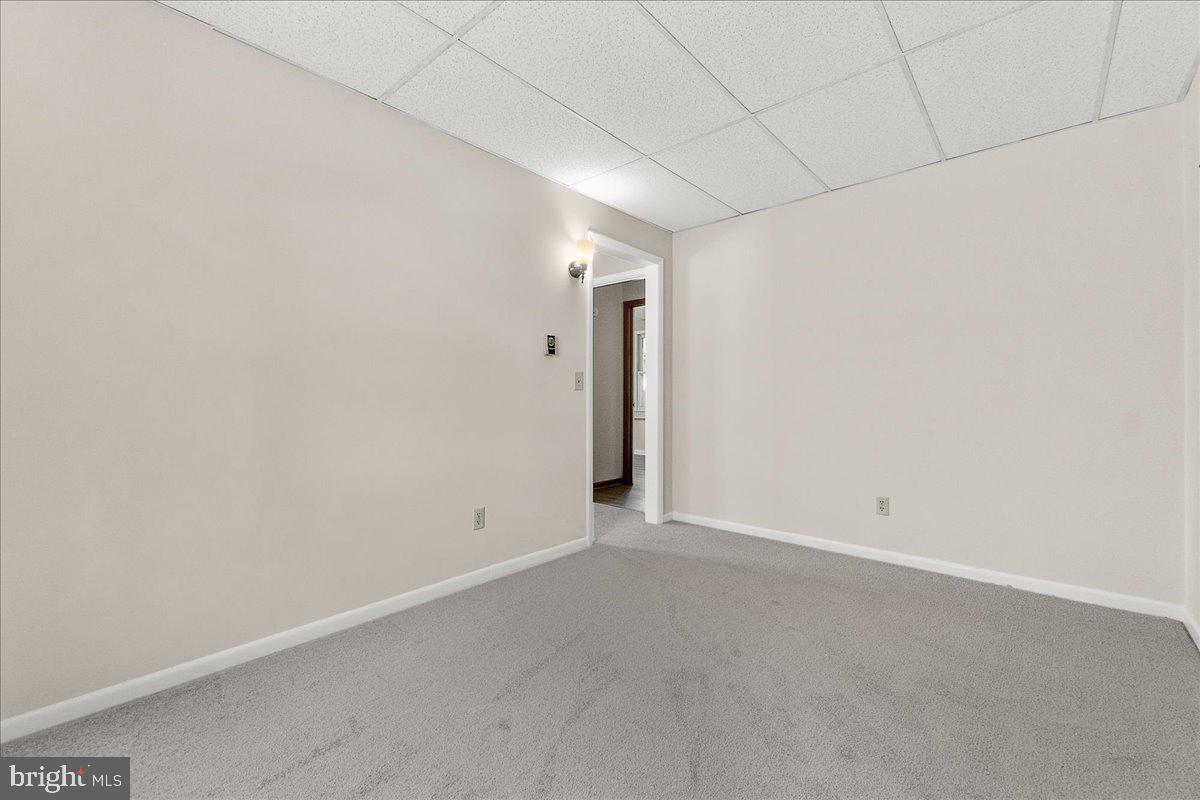 DEVON FARMS - Residential