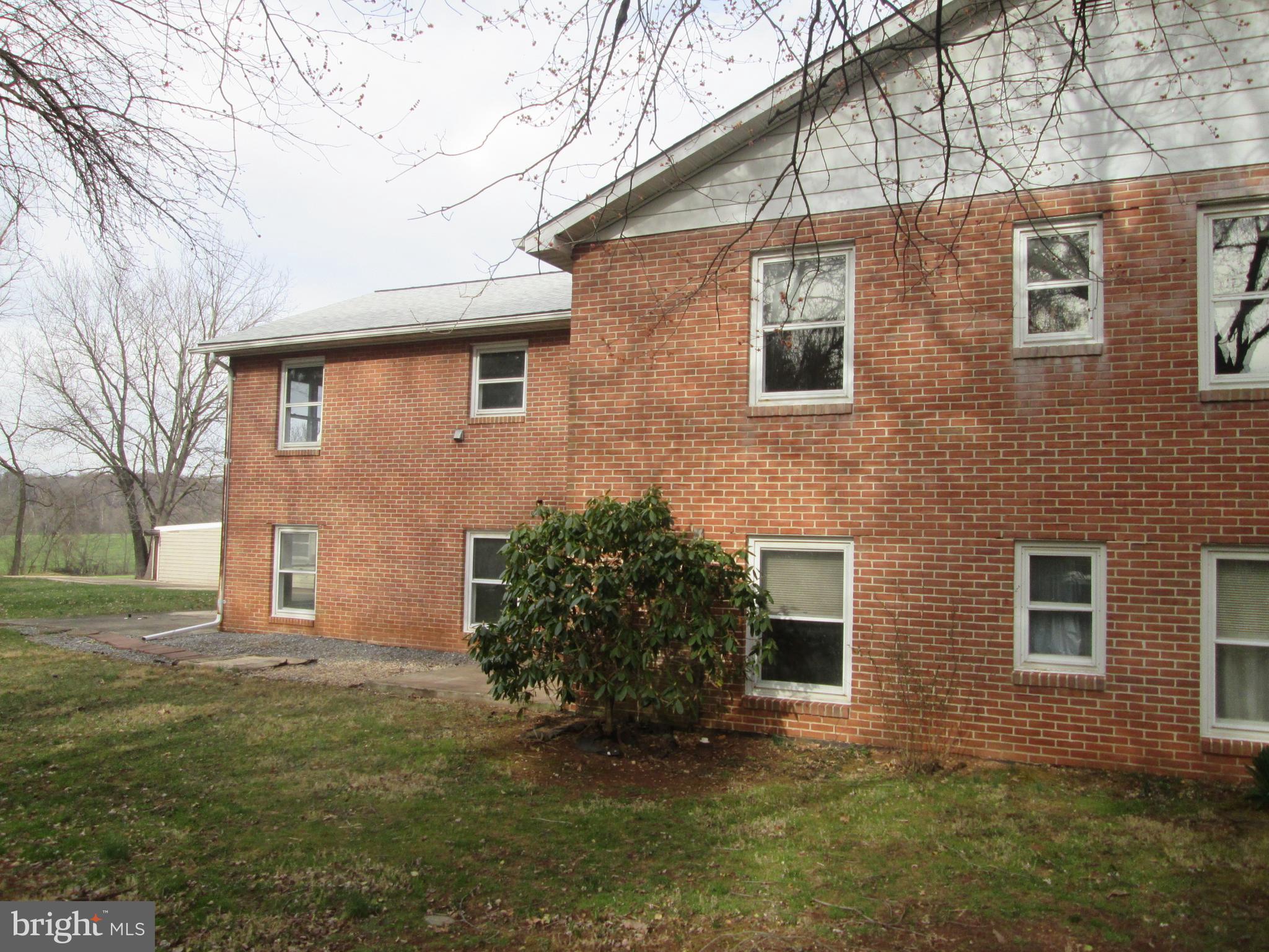 DEVON FARMS - Residential