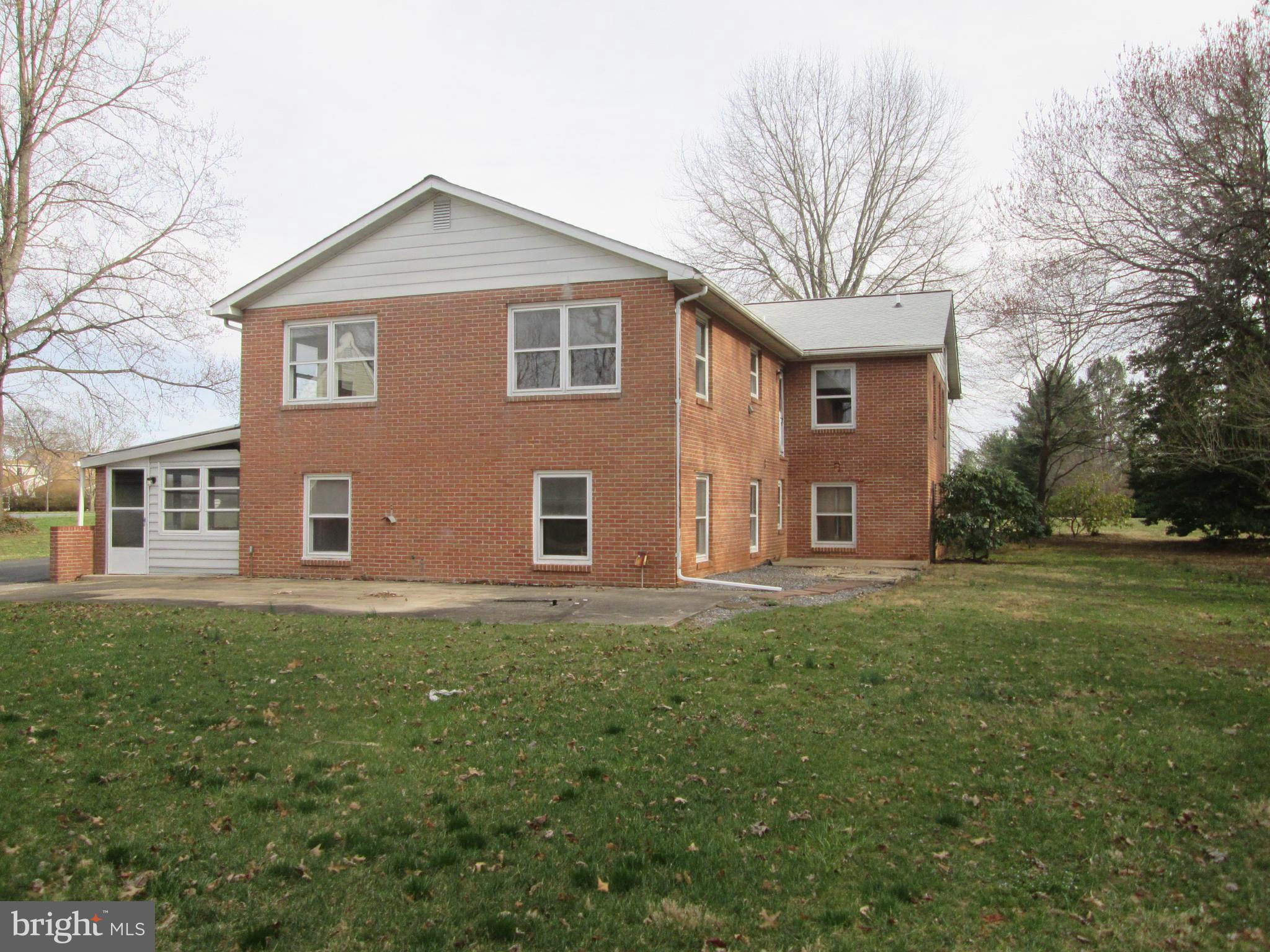 DEVON FARMS - Residential