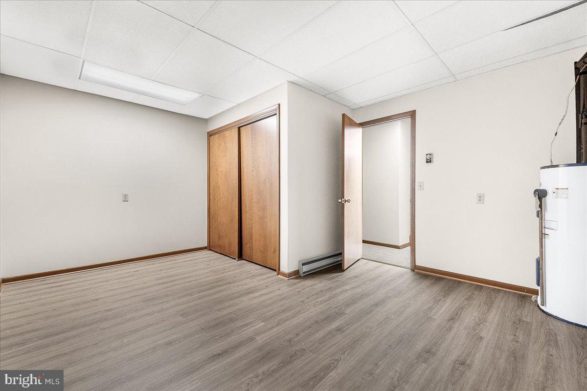 DEVON FARMS - Residential