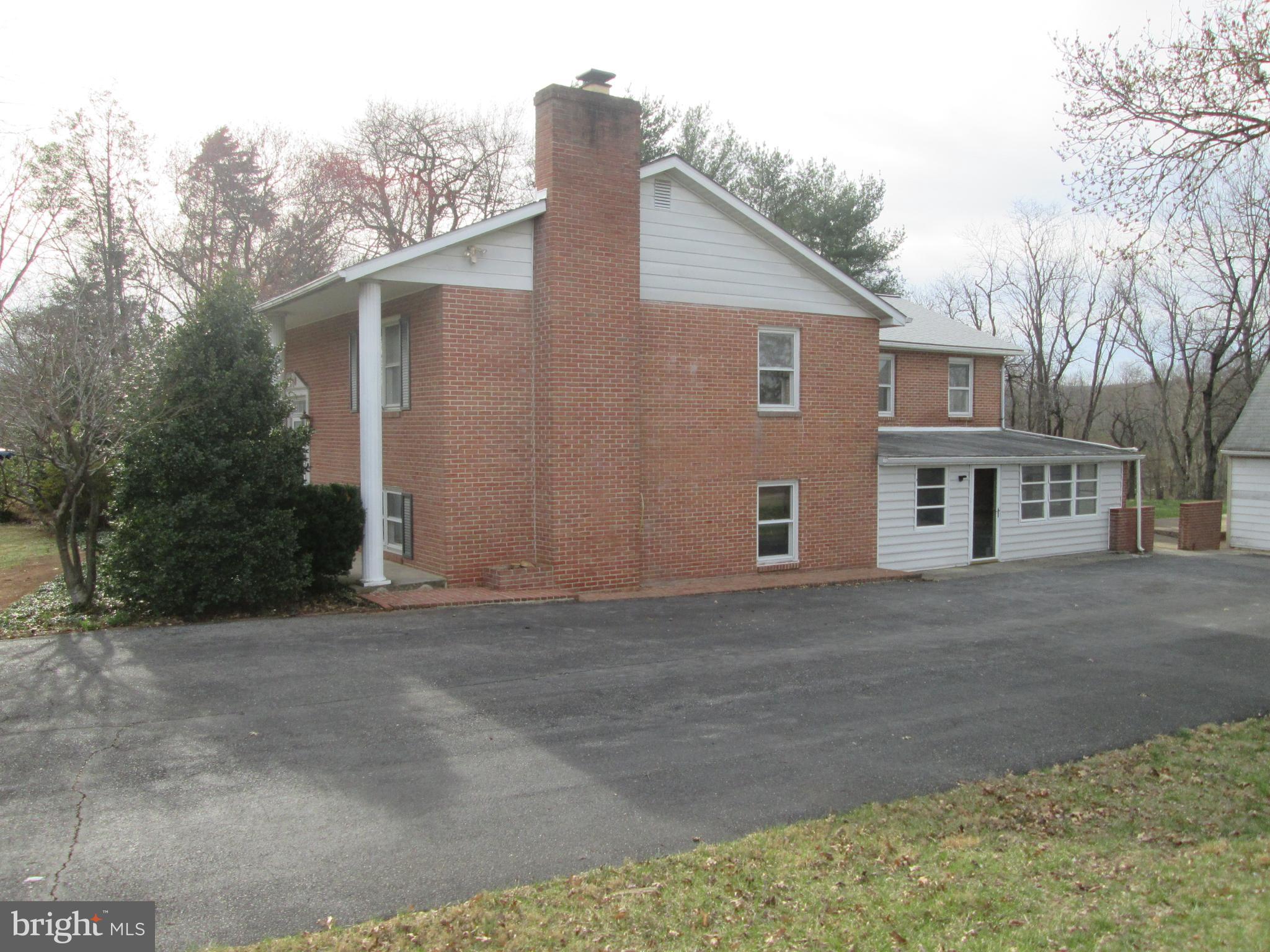 DEVON FARMS - Residential