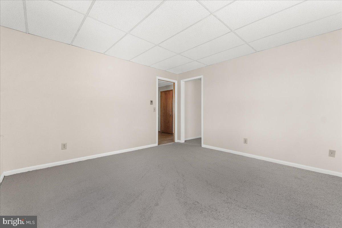 DEVON FARMS - Residential