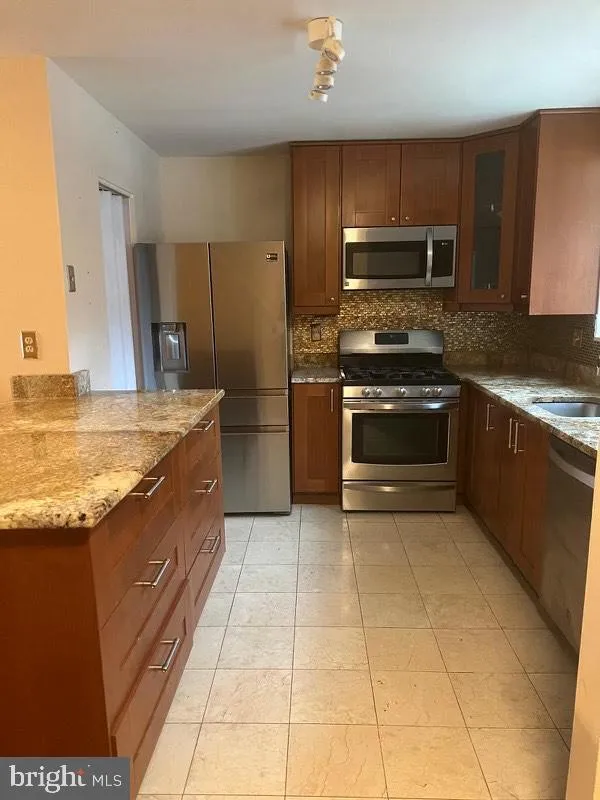 Cockeysville, Maryland 21030, United States, 2 Bedrooms Bedrooms, ,3 BathroomsBathrooms,Residential,Contingent,1151