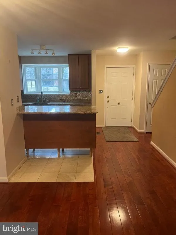 Cockeysville, Maryland 21030, United States, 2 Bedrooms Bedrooms, ,3 BathroomsBathrooms,Residential,Contingent,1151