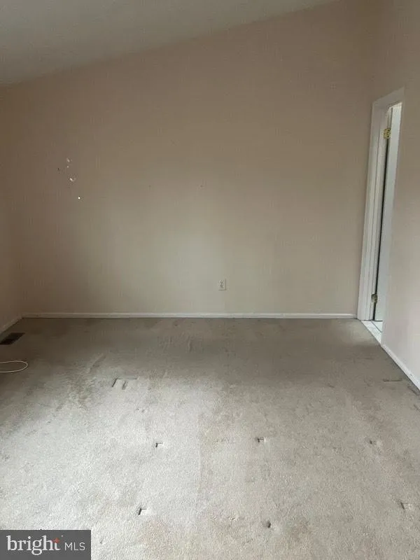 Cockeysville, Maryland 21030, United States, 2 Bedrooms Bedrooms, ,3 BathroomsBathrooms,Residential,Contingent,1151