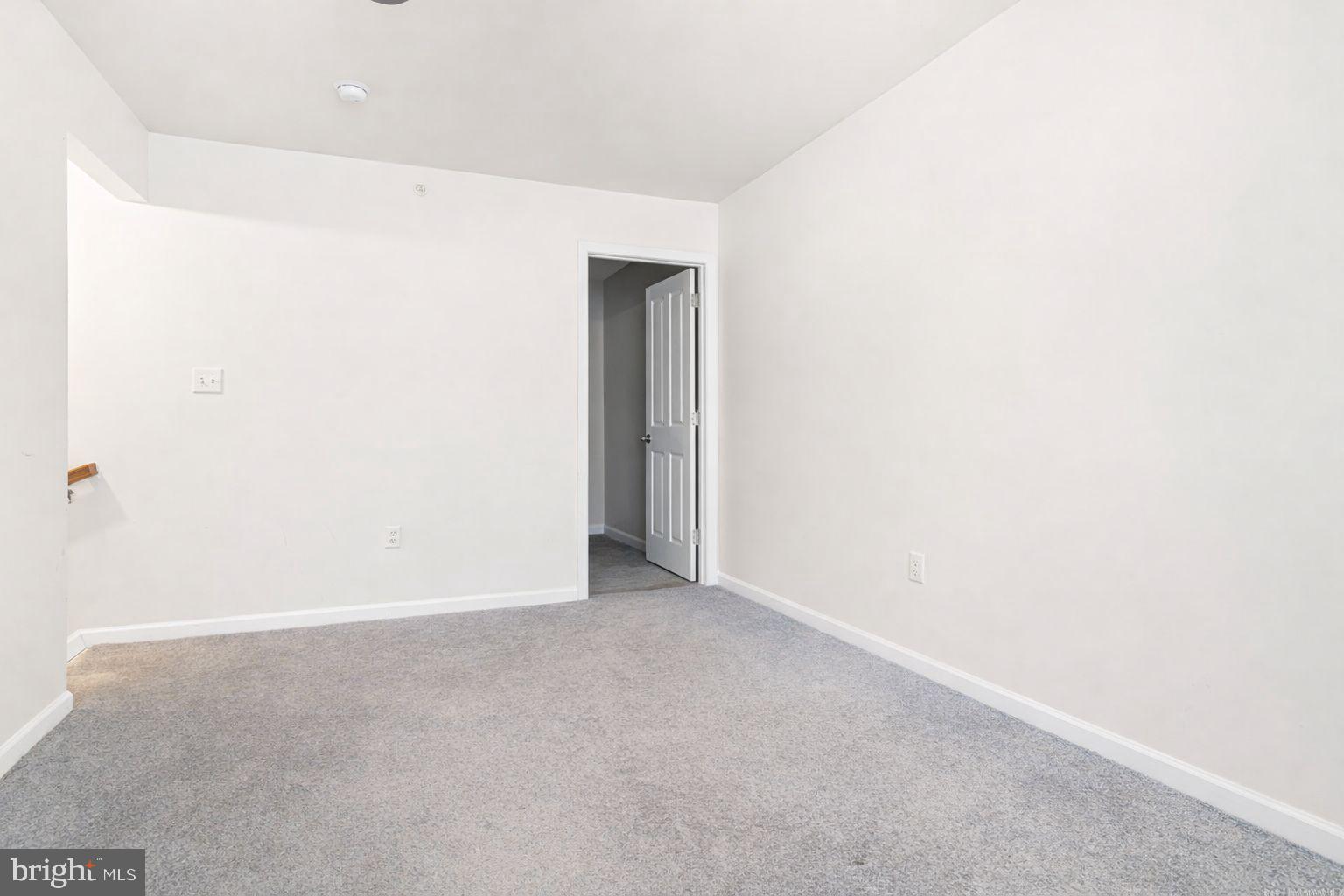 WYNGATE TOWNHOMES - Residential