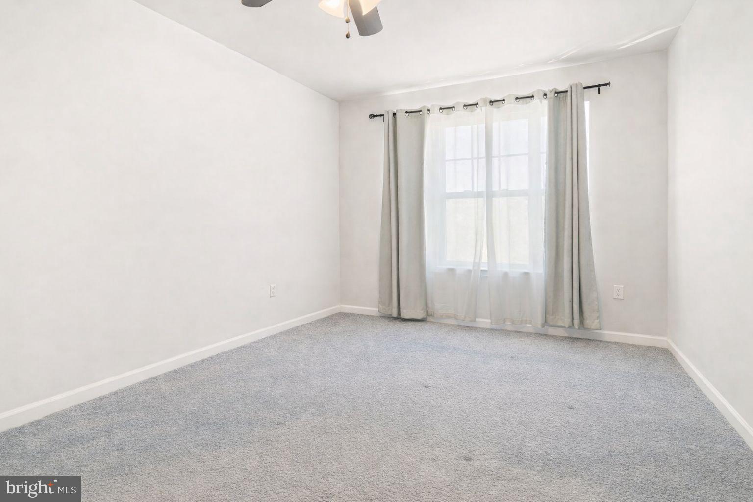 WYNGATE TOWNHOMES - Residential