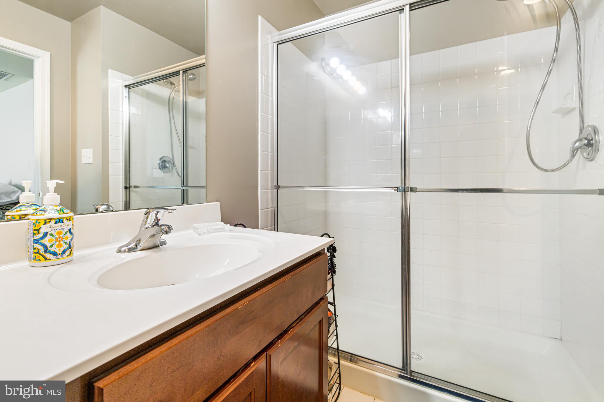 WYNGATE TOWNHOMES - Residential