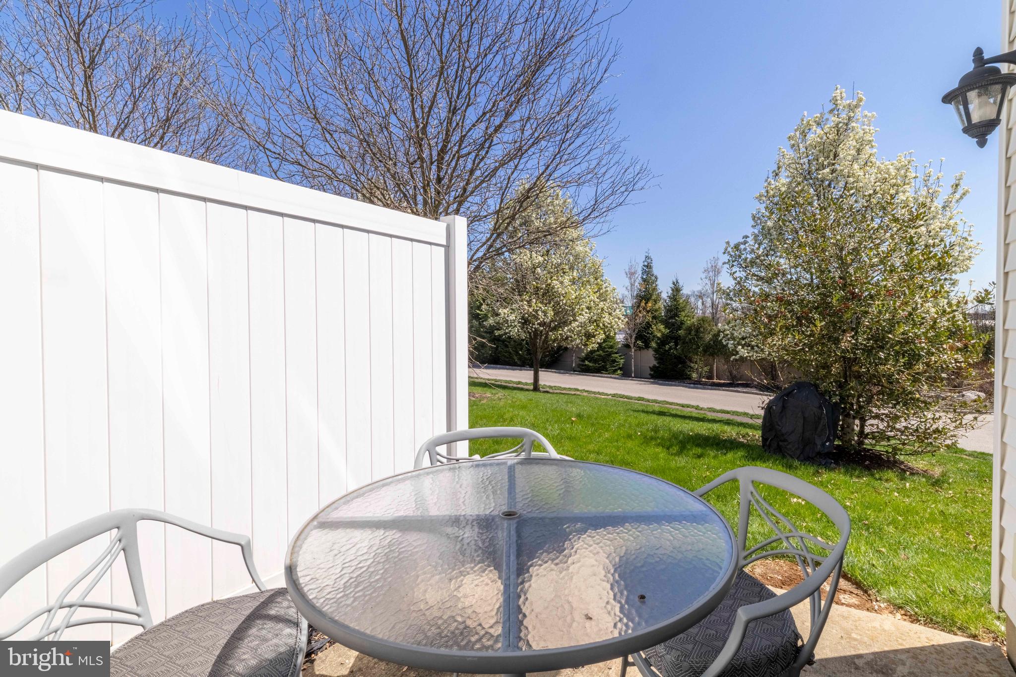 WYNGATE TOWNHOMES - Residential