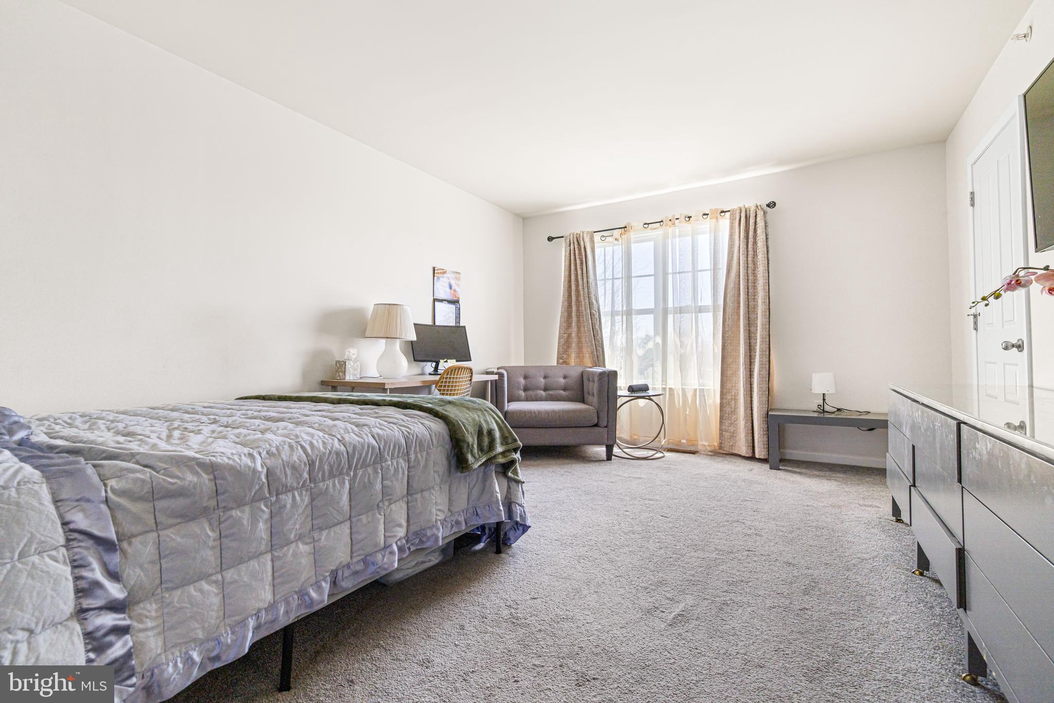 WYNGATE TOWNHOMES - Residential