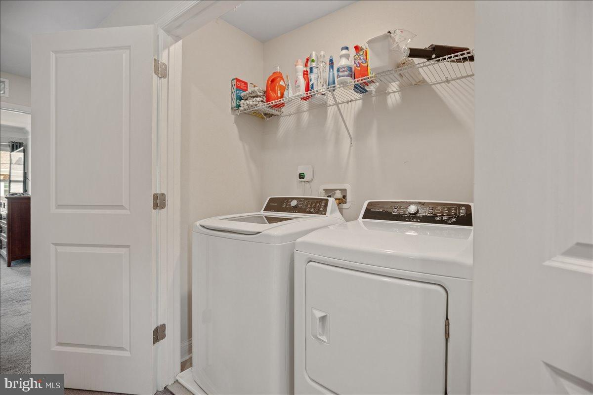 THE WOODS AT MYRTLE POINT - Residential