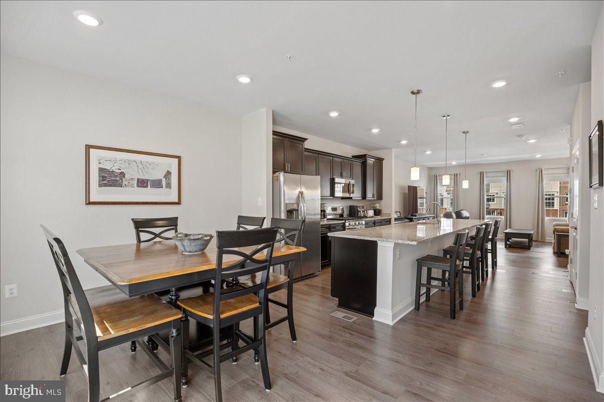 THE WOODS AT MYRTLE POINT - Residential