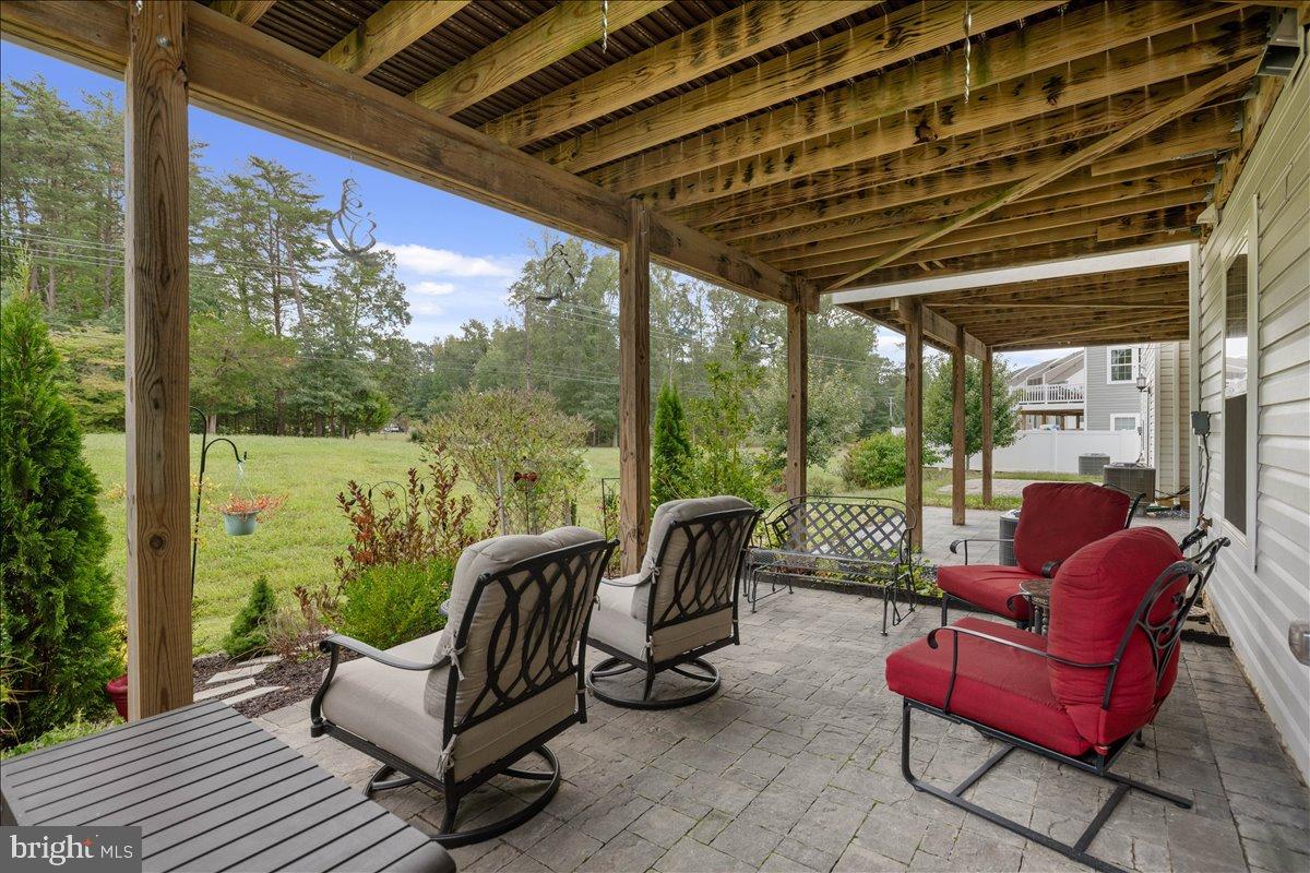 THE WOODS AT MYRTLE POINT - Residential