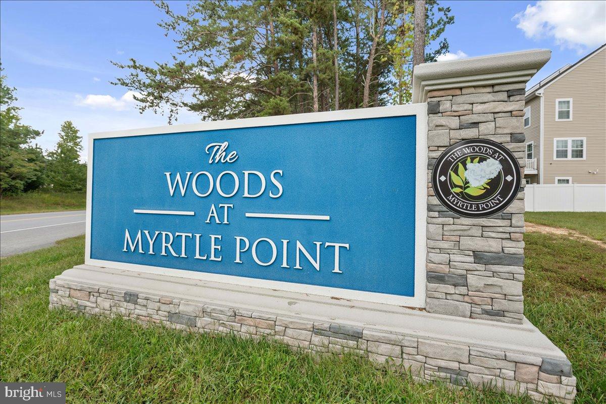 THE WOODS AT MYRTLE POINT - Residential