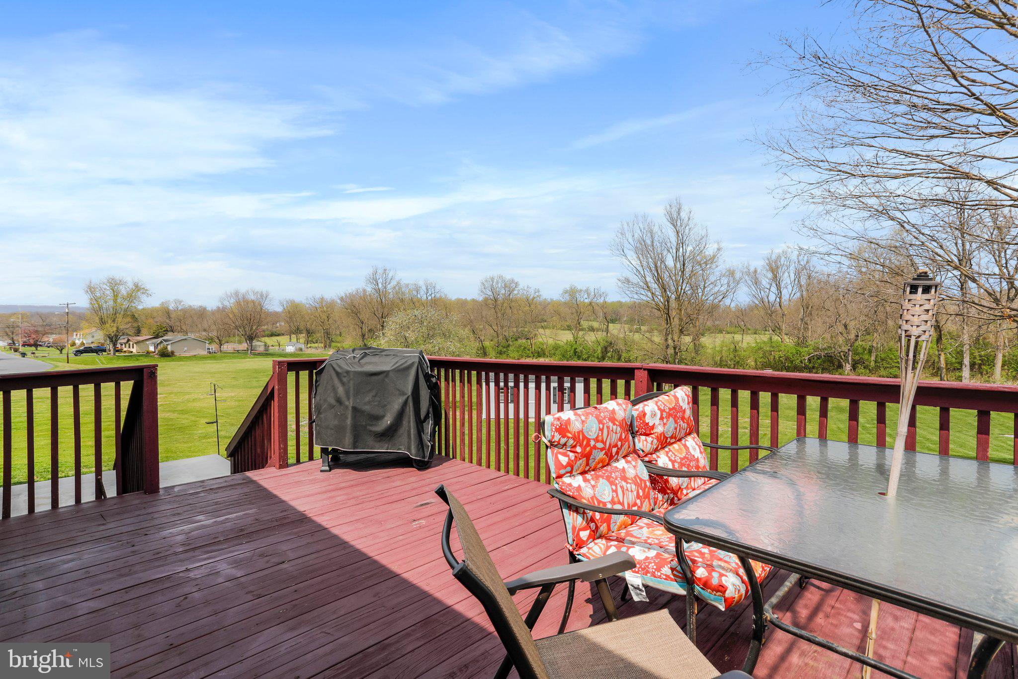 PIKEVIEW ACRES WEST - Residential