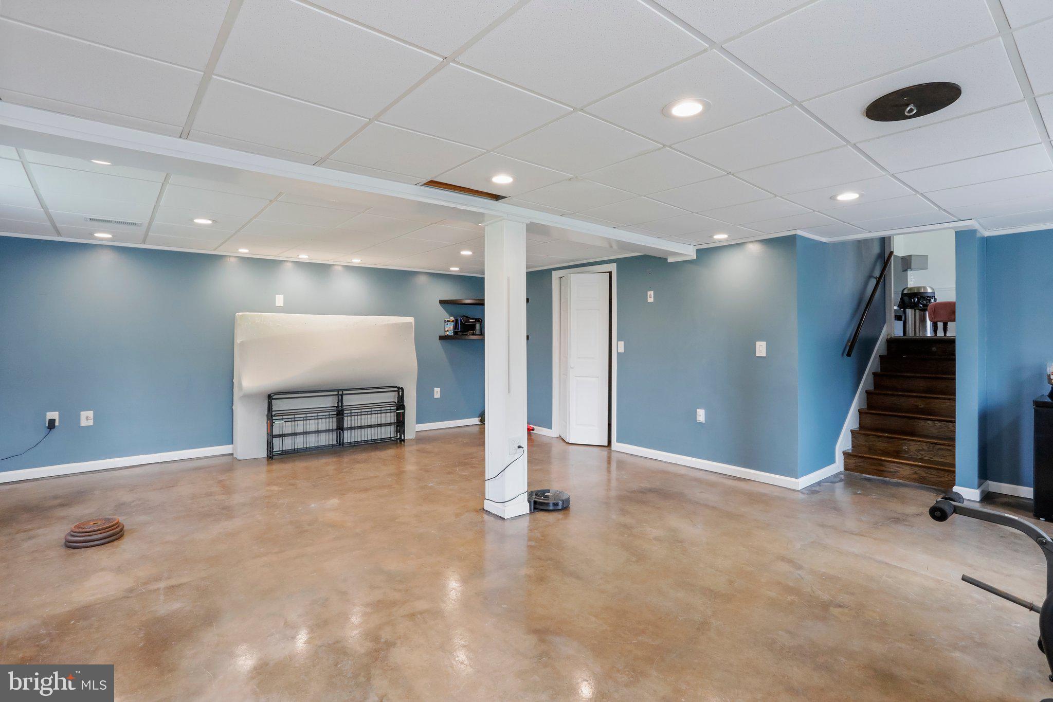 PIKEVIEW ACRES WEST - Residential