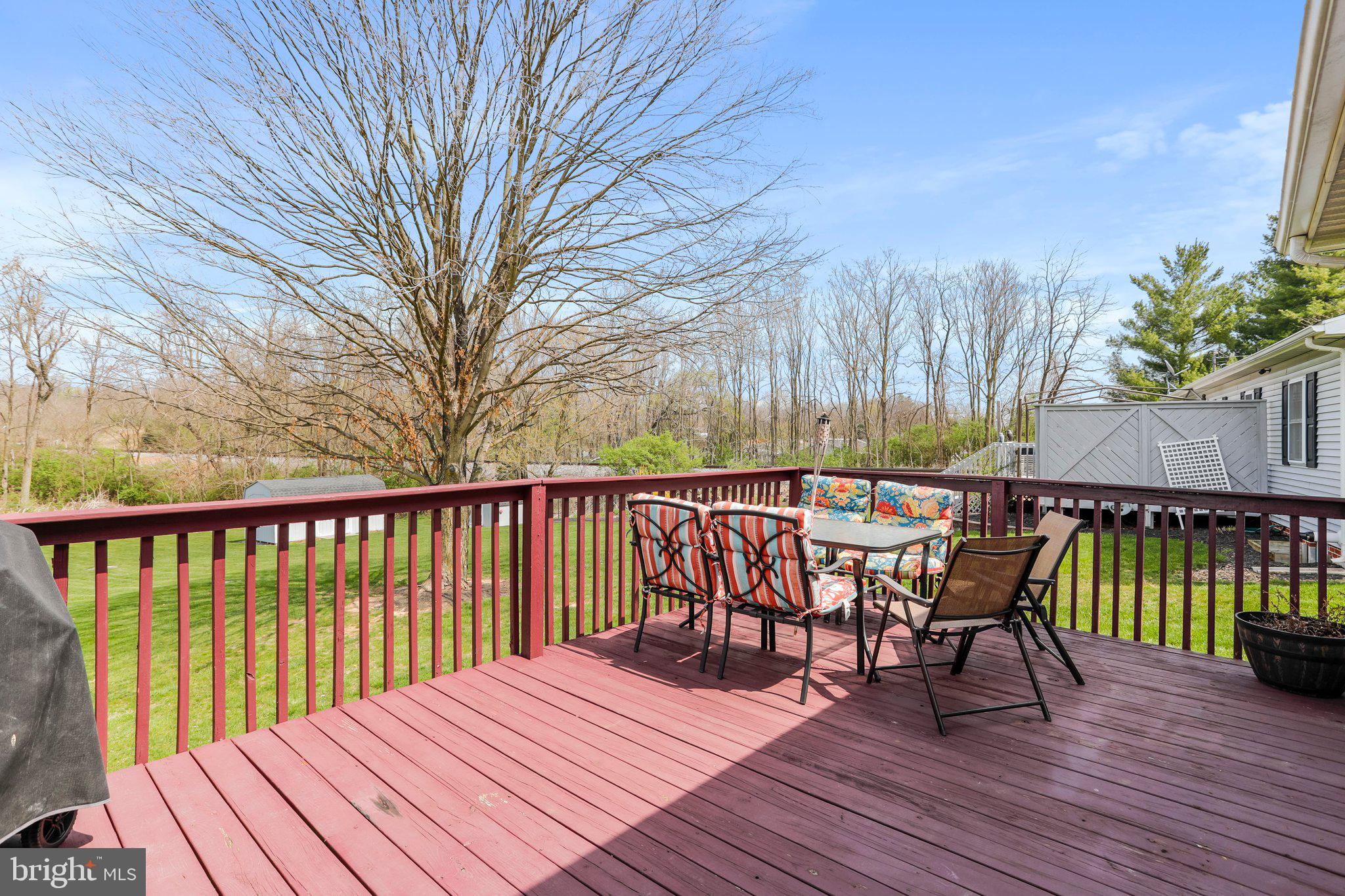 PIKEVIEW ACRES WEST - Residential