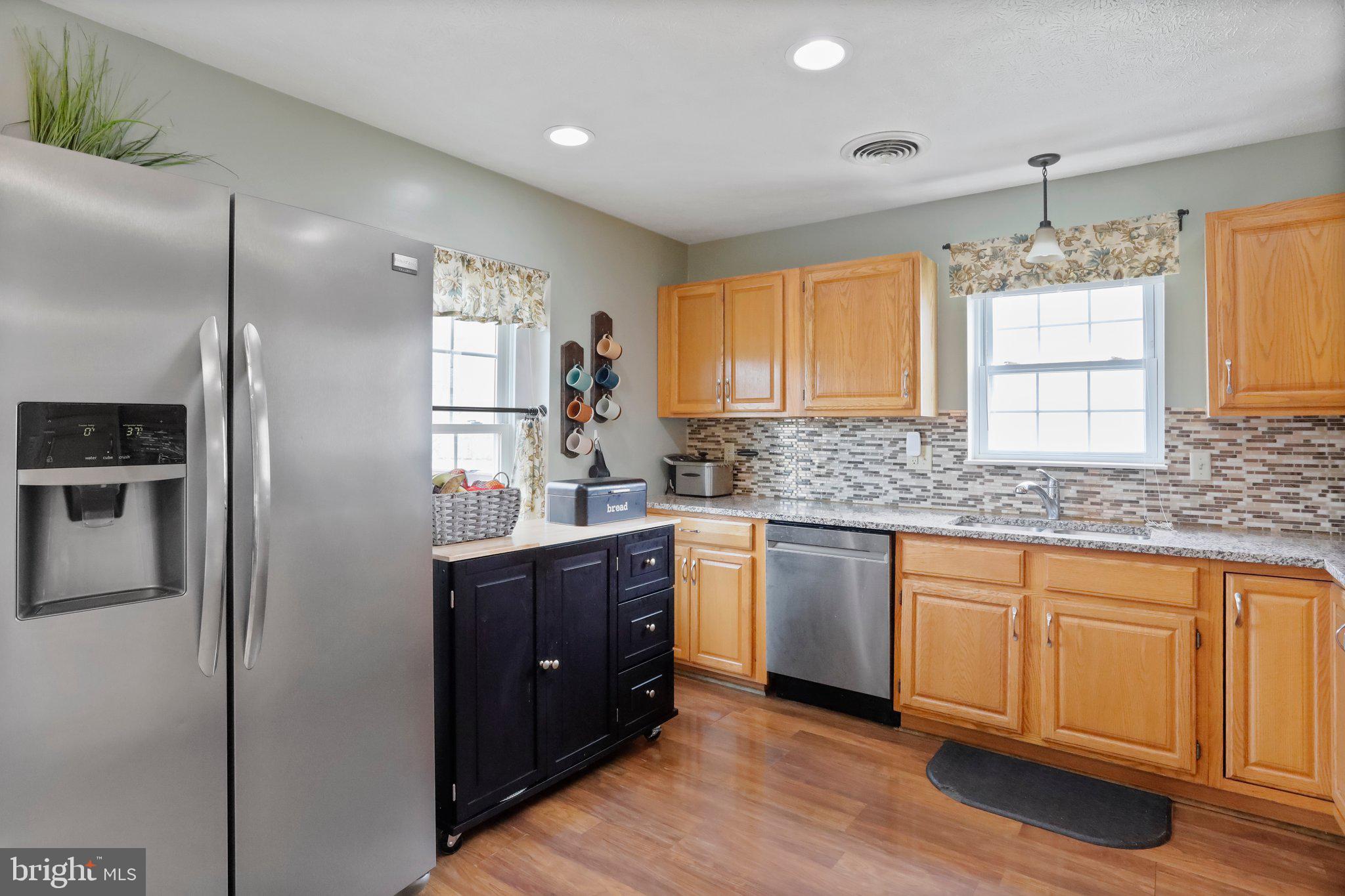 PIKEVIEW ACRES WEST - Residential