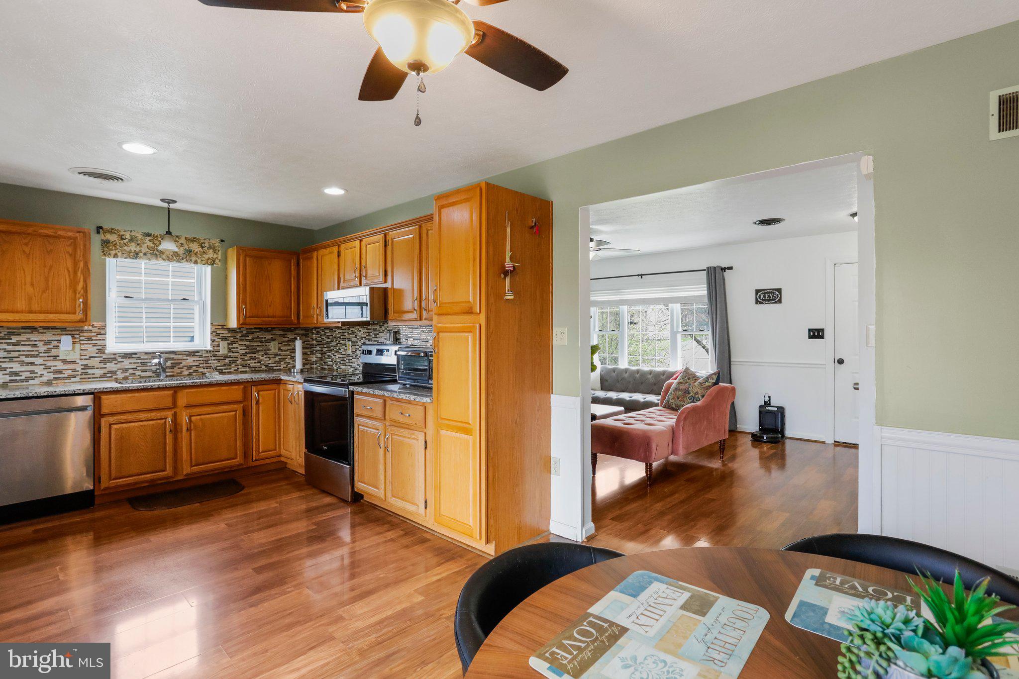 PIKEVIEW ACRES WEST - Residential