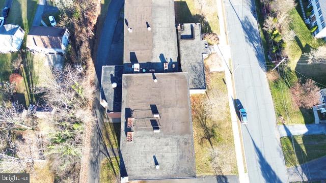 YORKVILLE - Commercial Sale