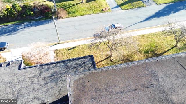 YORKVILLE - Commercial Sale