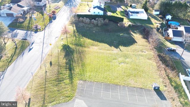 YORKVILLE - Commercial Sale