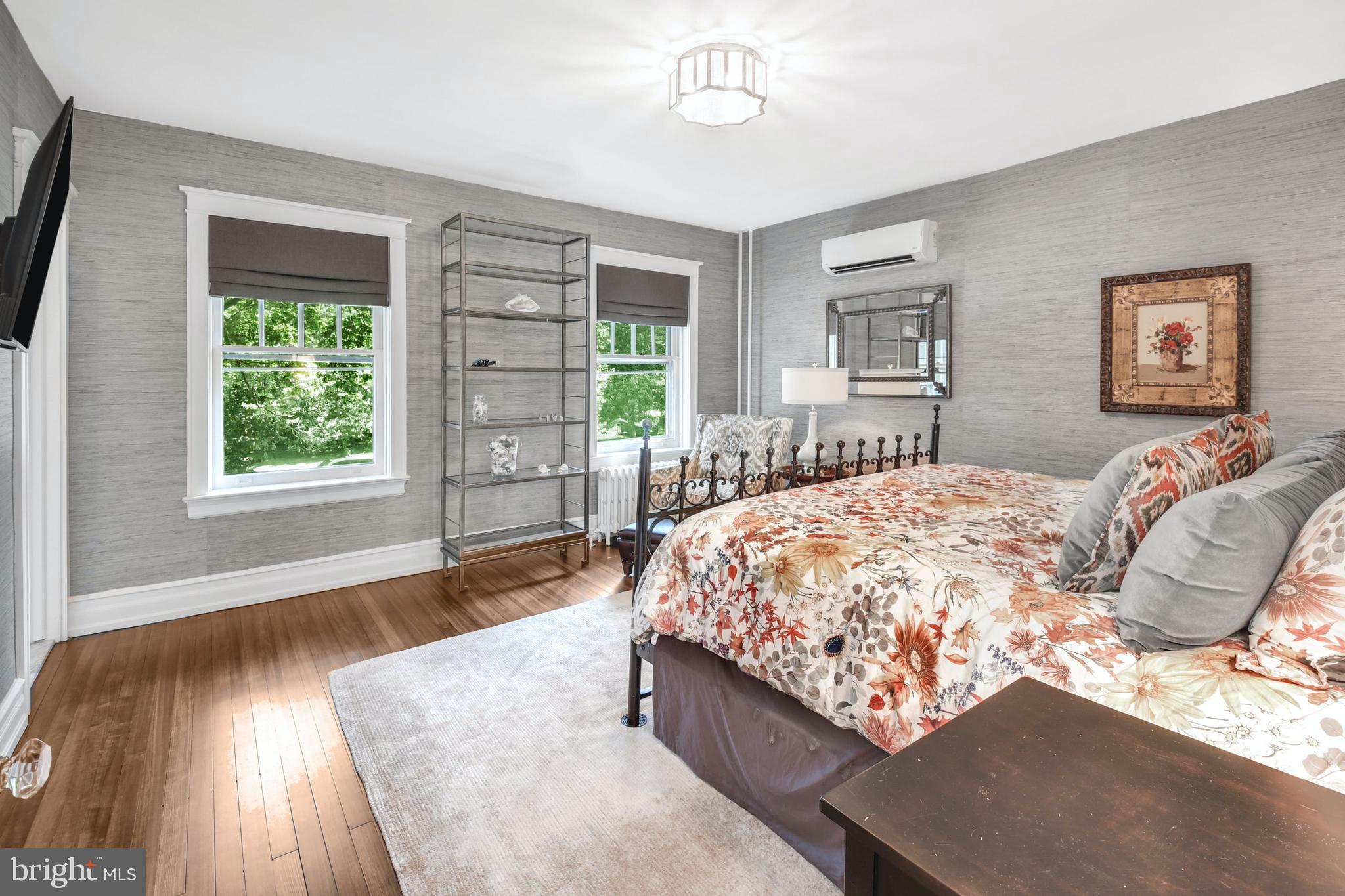 ROSEMONT - Residential