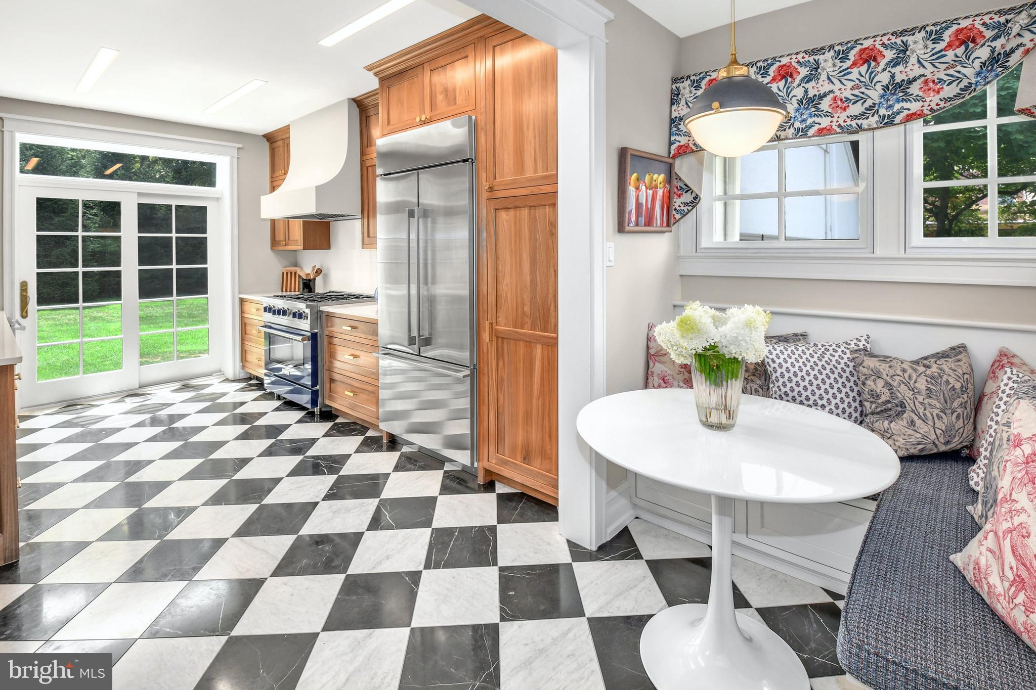 ROSEMONT - Residential