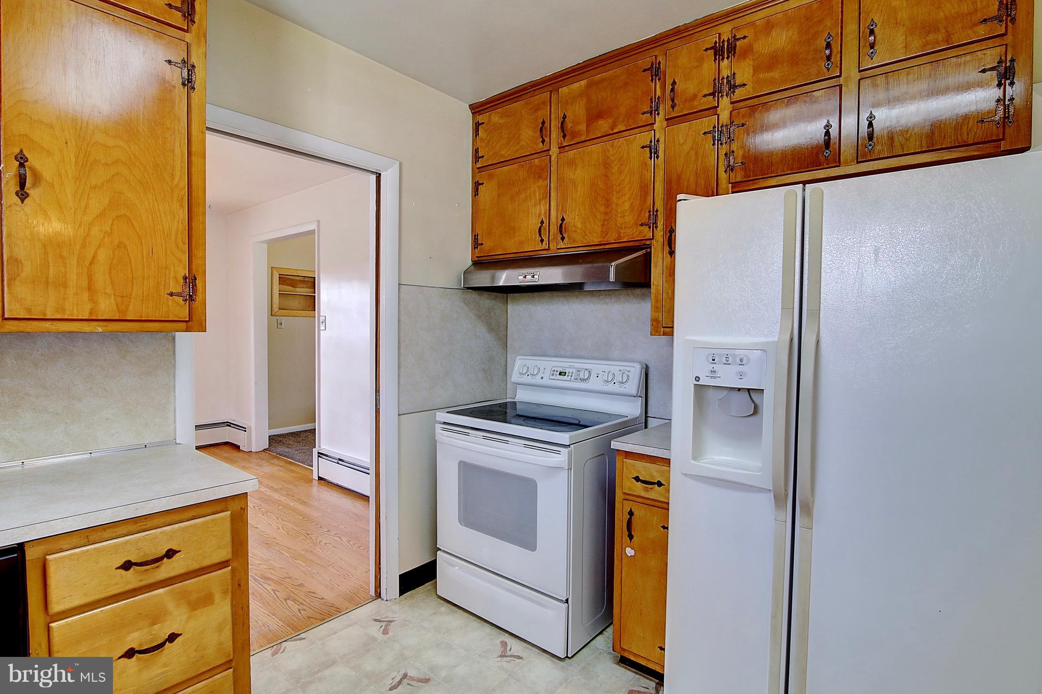 LONG MEADOW - Residential