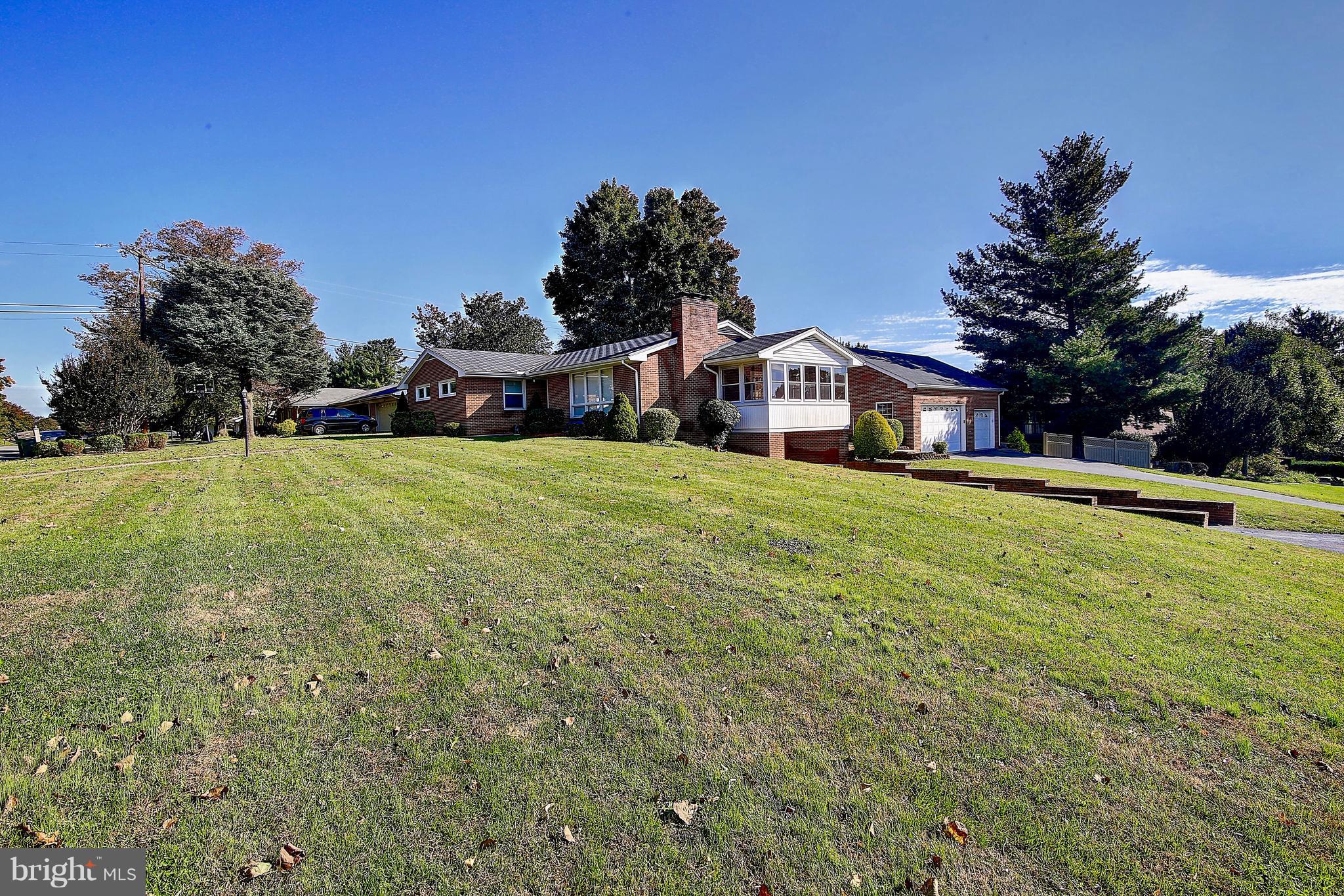 LONG MEADOW - Residential