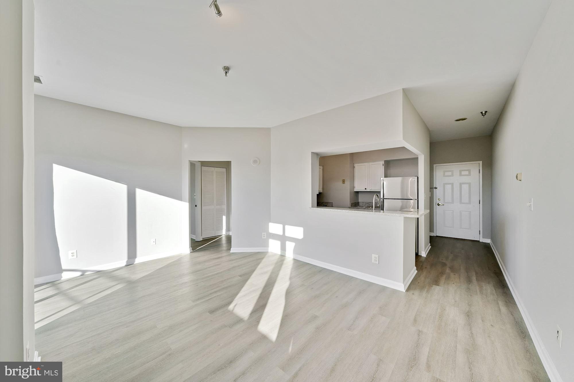 COURTHOUSE - Residential Lease